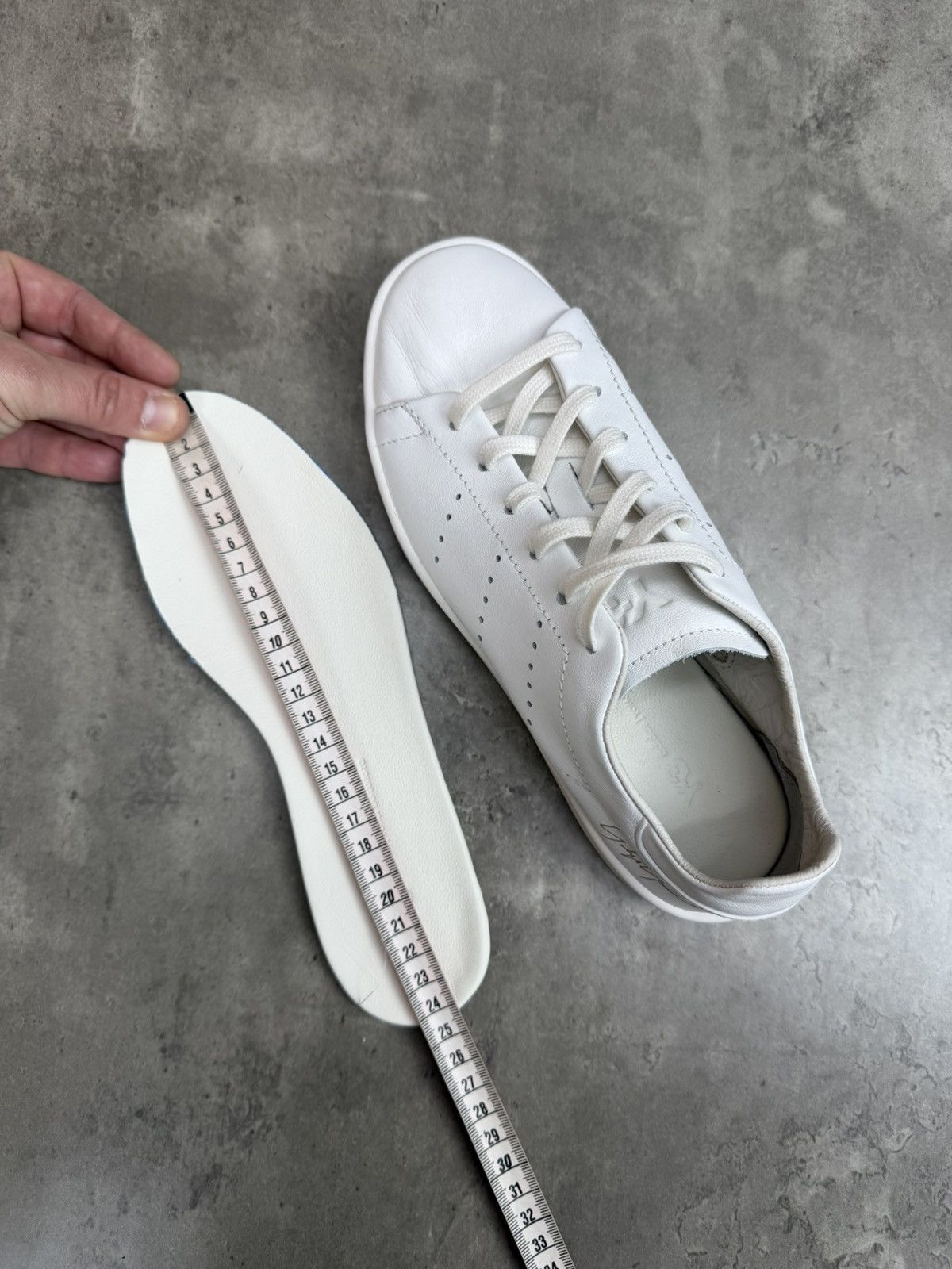 Y-3 Adidas Y-3 Stan Smith White 37 1/3 Size US 6.5 / IT 36.5 - 12 Thumbnail