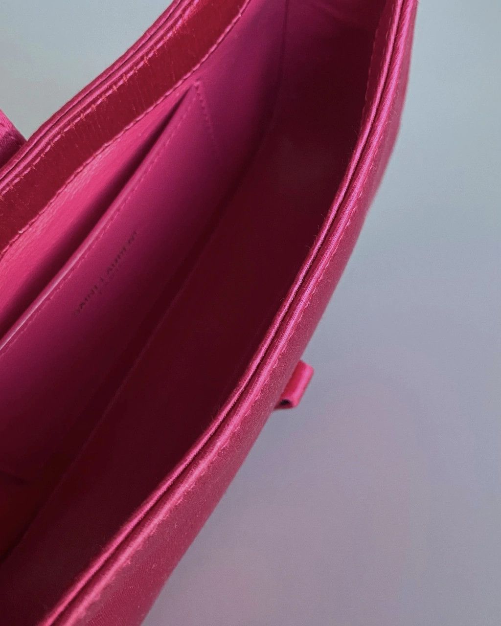 Saint Laurent Paris o1tp1o0125 Size: OS/Mini Hobo Bag in Guava Pink Size ONE SIZE - 6 Thumbnail