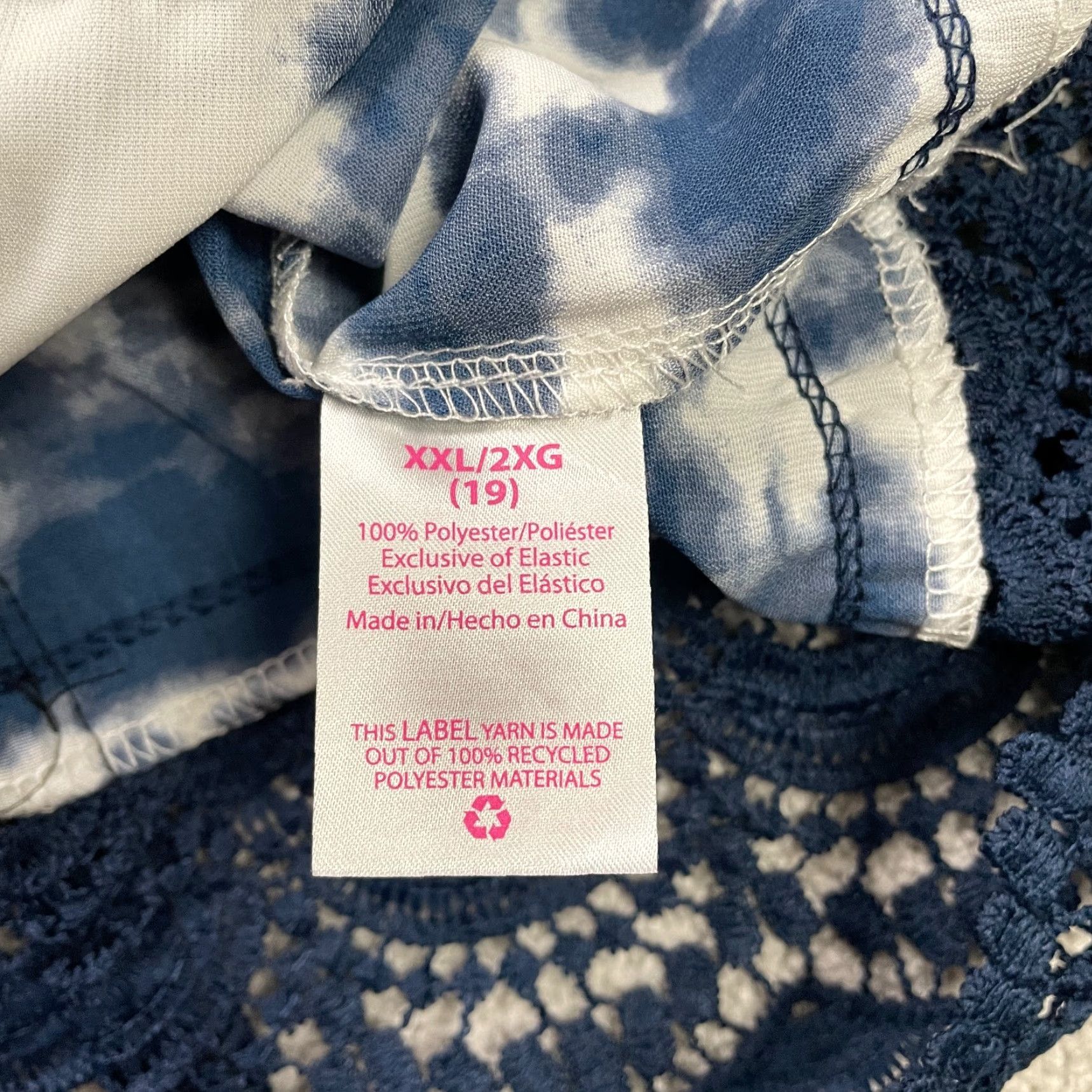 Vintage No Boundaries Blues Tie Dye Cold Shoulder Blouse Juniors XXL Blue Casual Size XXL / US 16-18 / IT 52-54 - 4 Thumbnail