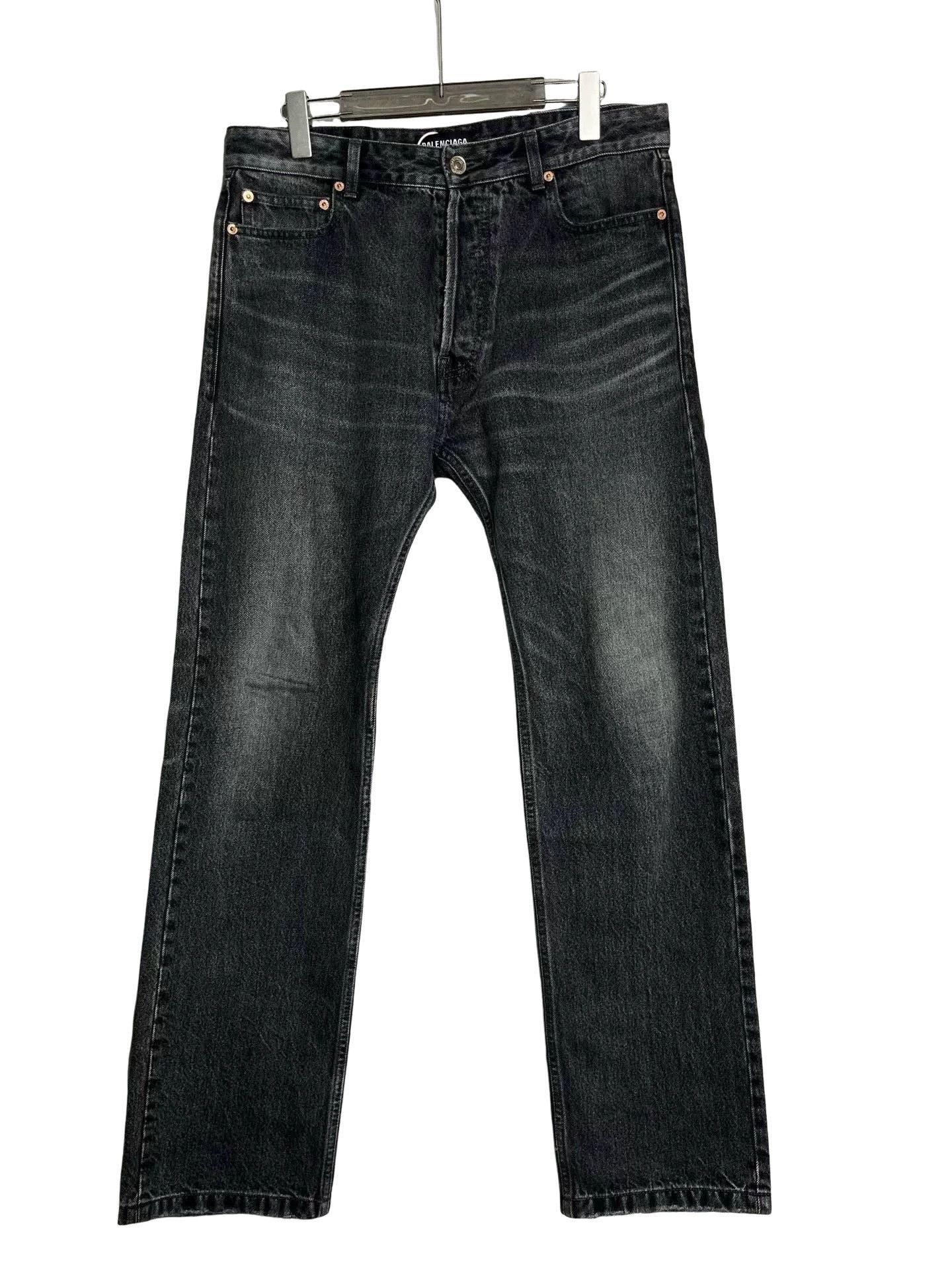Balenciaga Balenciaga Washed Distressed Jeans 48 Size US 32 / EU 48 - 1 Thumbnail