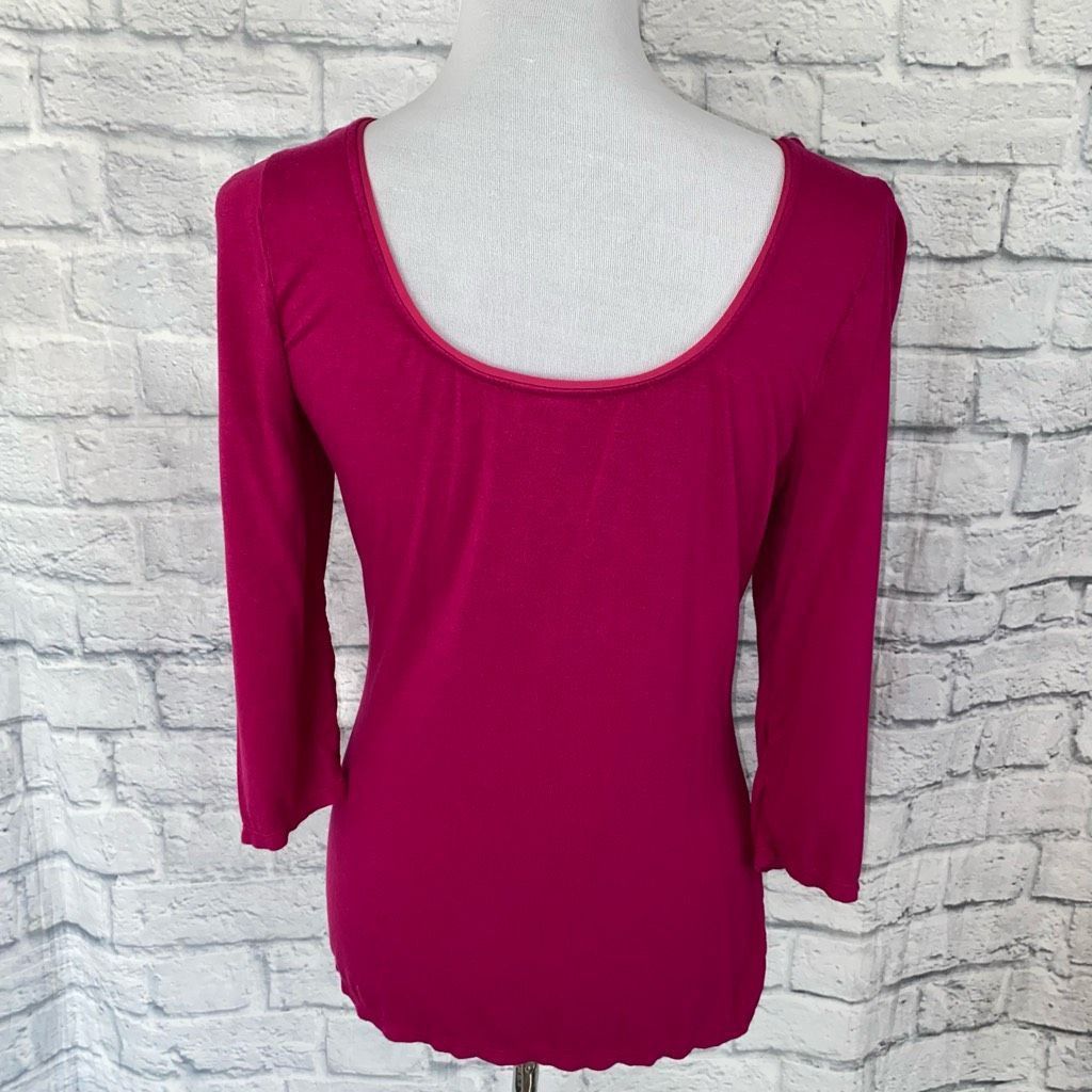 White House Black Market White House Black Market women M scoopneck front & back 3/4 Size M / US 6-8 / IT 42-44 - 7 Thumbnail