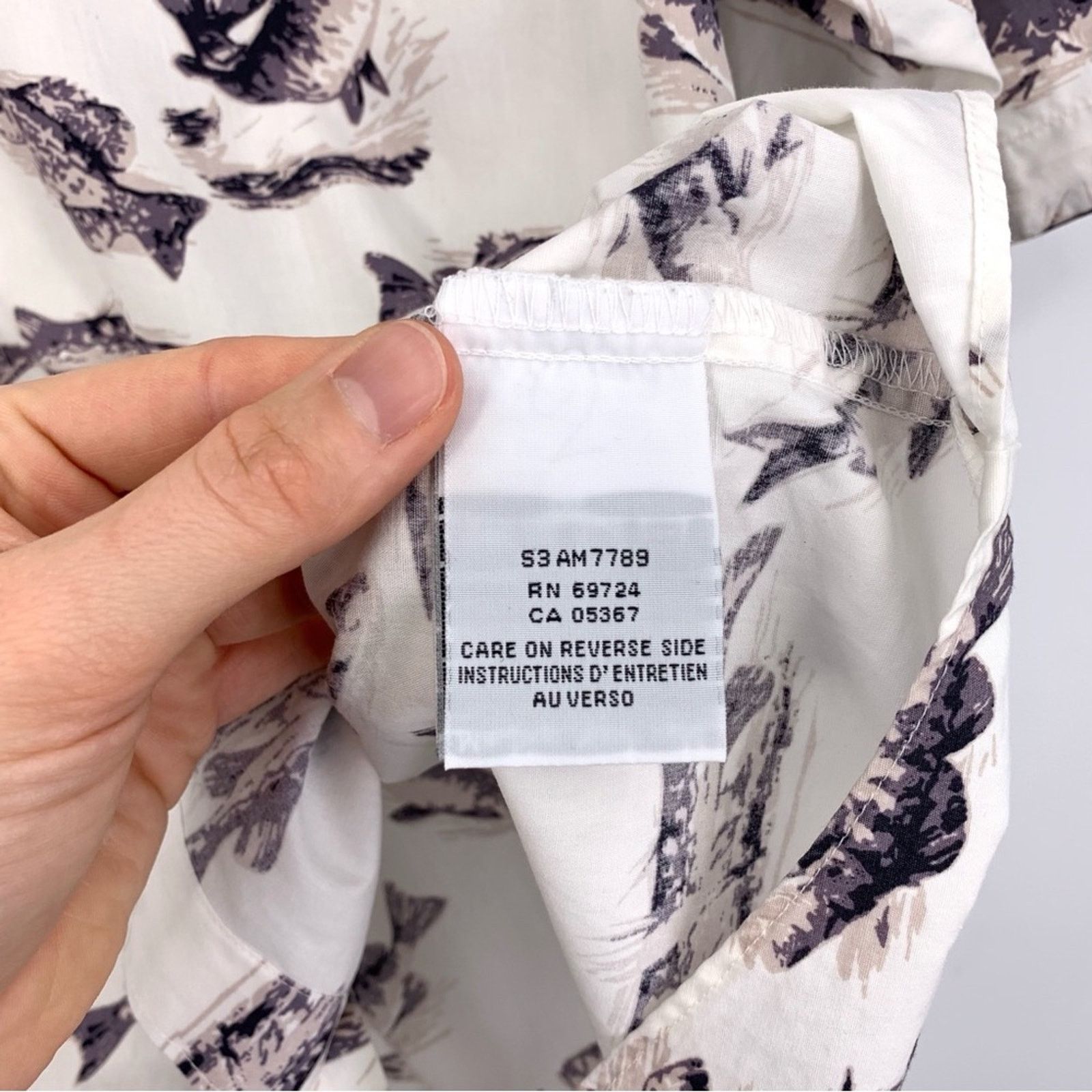 Columbia COLUMBIA Casual Button Down Freshwater Fish White Beige L Size US L / EU 52-54 / 3 - 5 Thumbnail