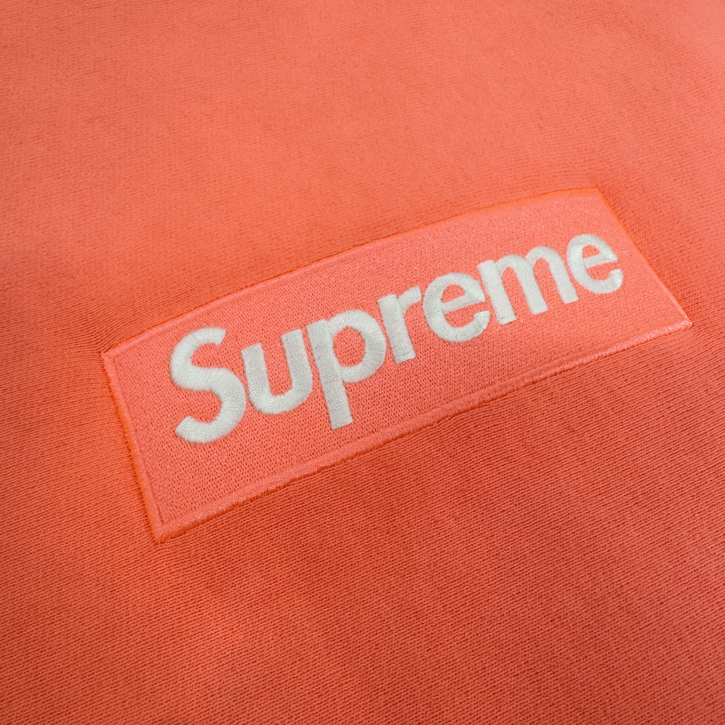 Supreme Supreme Box Logo Crewneck Sweatshirt In Pink RRP £500 Size US M / EU 48-50 / 2 - 2 Thumbnail