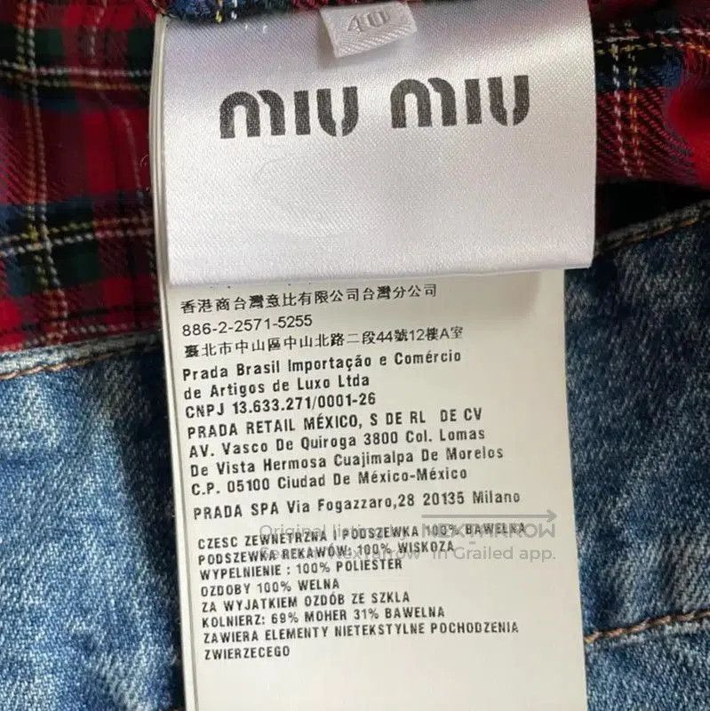 Miu Miu Miu Miu Light Blue Denim Jacket with Faux Fur Collar . Size S / US 4 / IT 40 - 3 Thumbnail