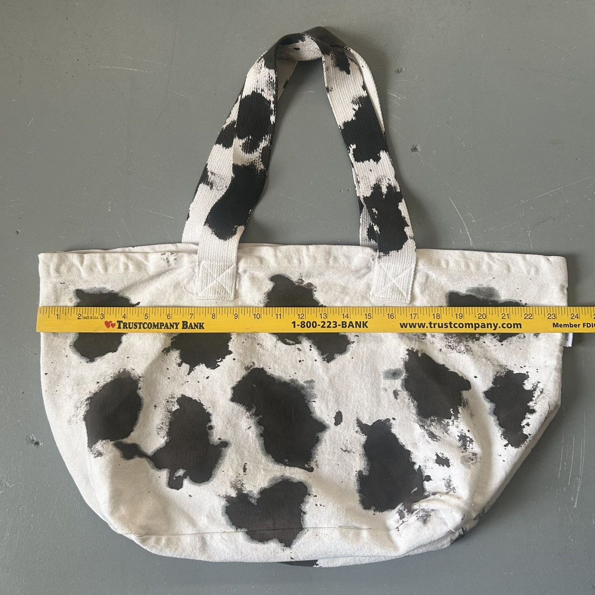 basketcase gallery Basketcase Gallery “MILK” Cow Print Tote Size ONE SIZE - 8 Thumbnail