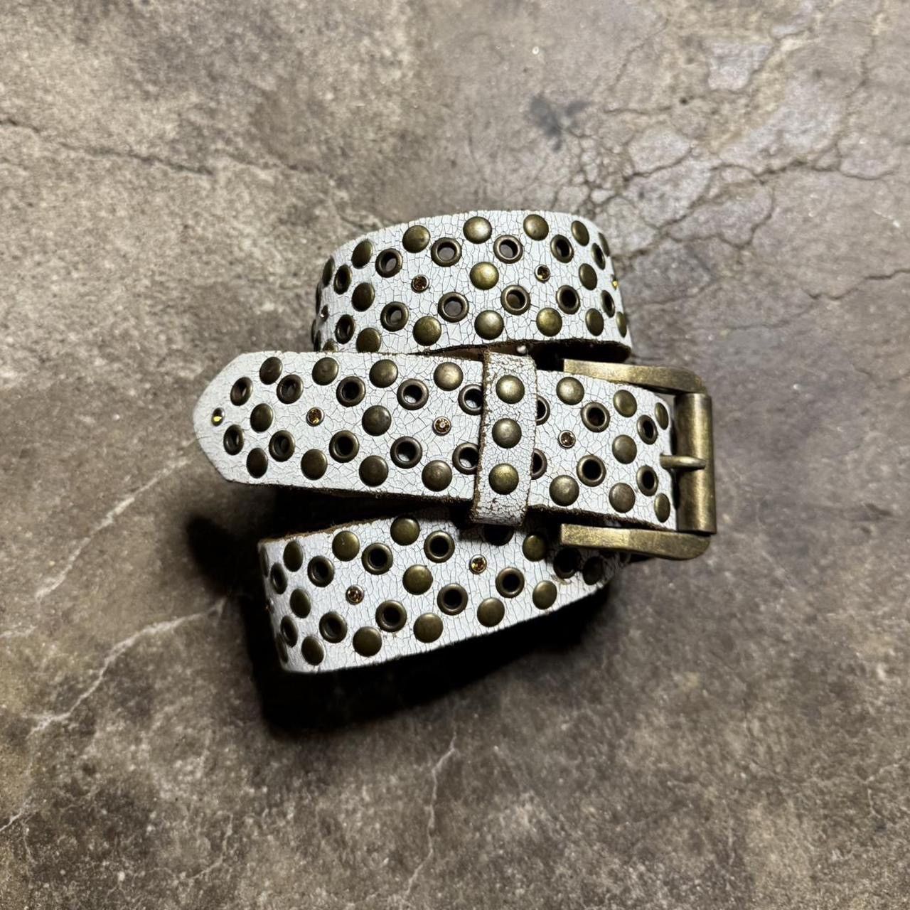 Other 90s Grunge White Leather Belt With Studs Size 30 - 1 Thumbnail
