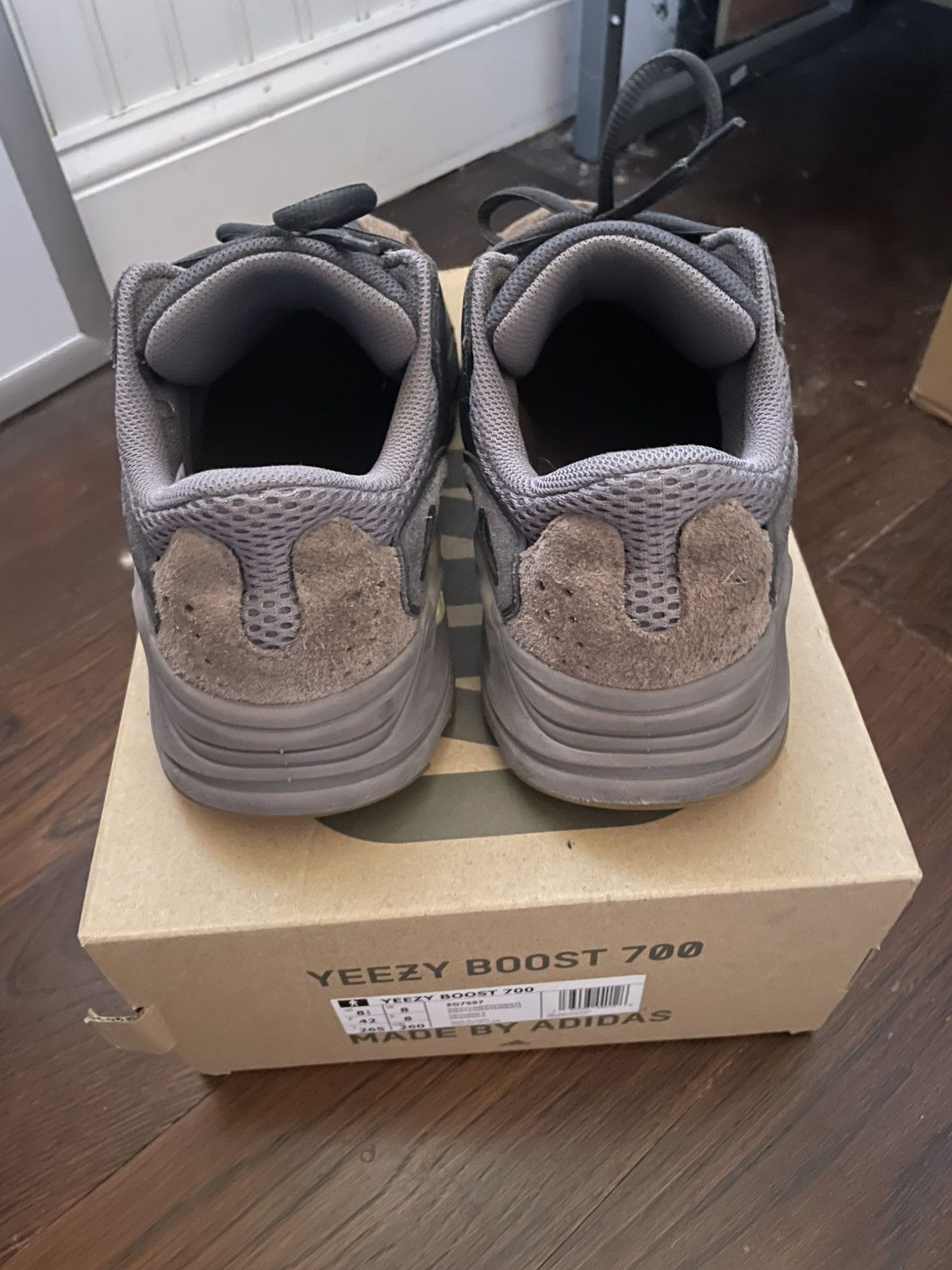 Yeezy Yeezy 700 mauve Size US 8.5 / EU 41-42 - 5 Thumbnail