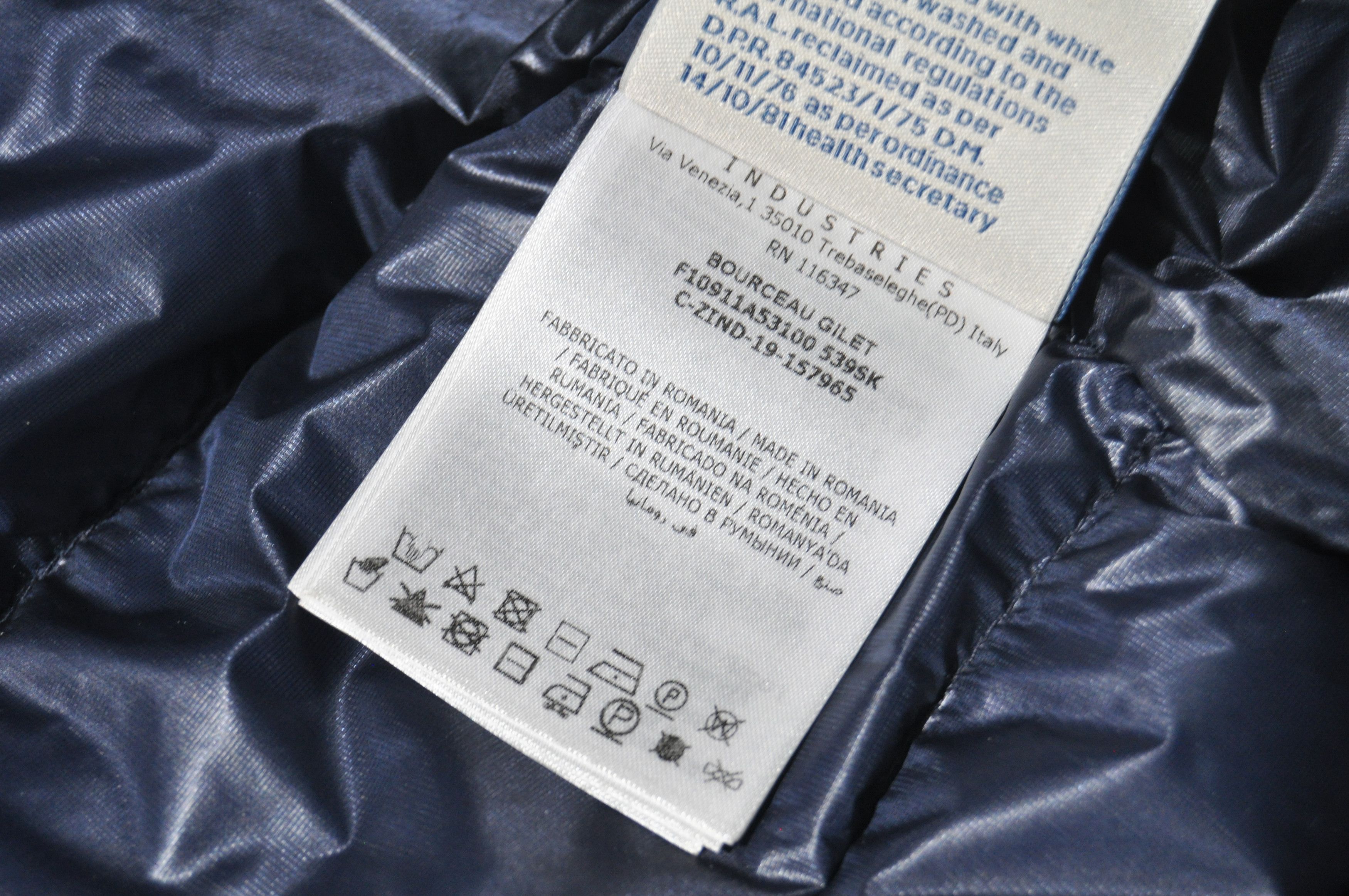 Moncler Moncler - 2019 - Bourceau Gilet Size US L / EU 52-54 / 3 - 13 Thumbnail
