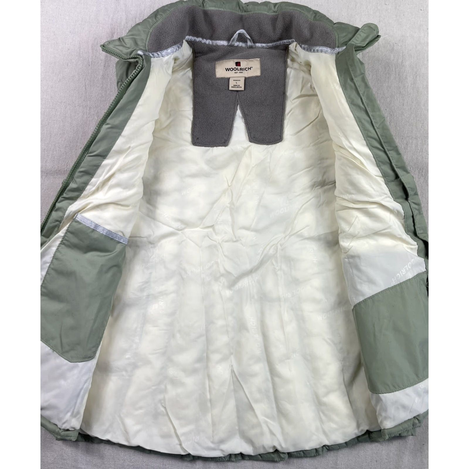 Vintage Woolrich Vest Puffer Jacket Zip Full Zip Green Women's L Outdoor Fall Winter Sleeveless Mid-Length Regular Size L Size L / US 10 / IT 46 - 3 Thumbnail