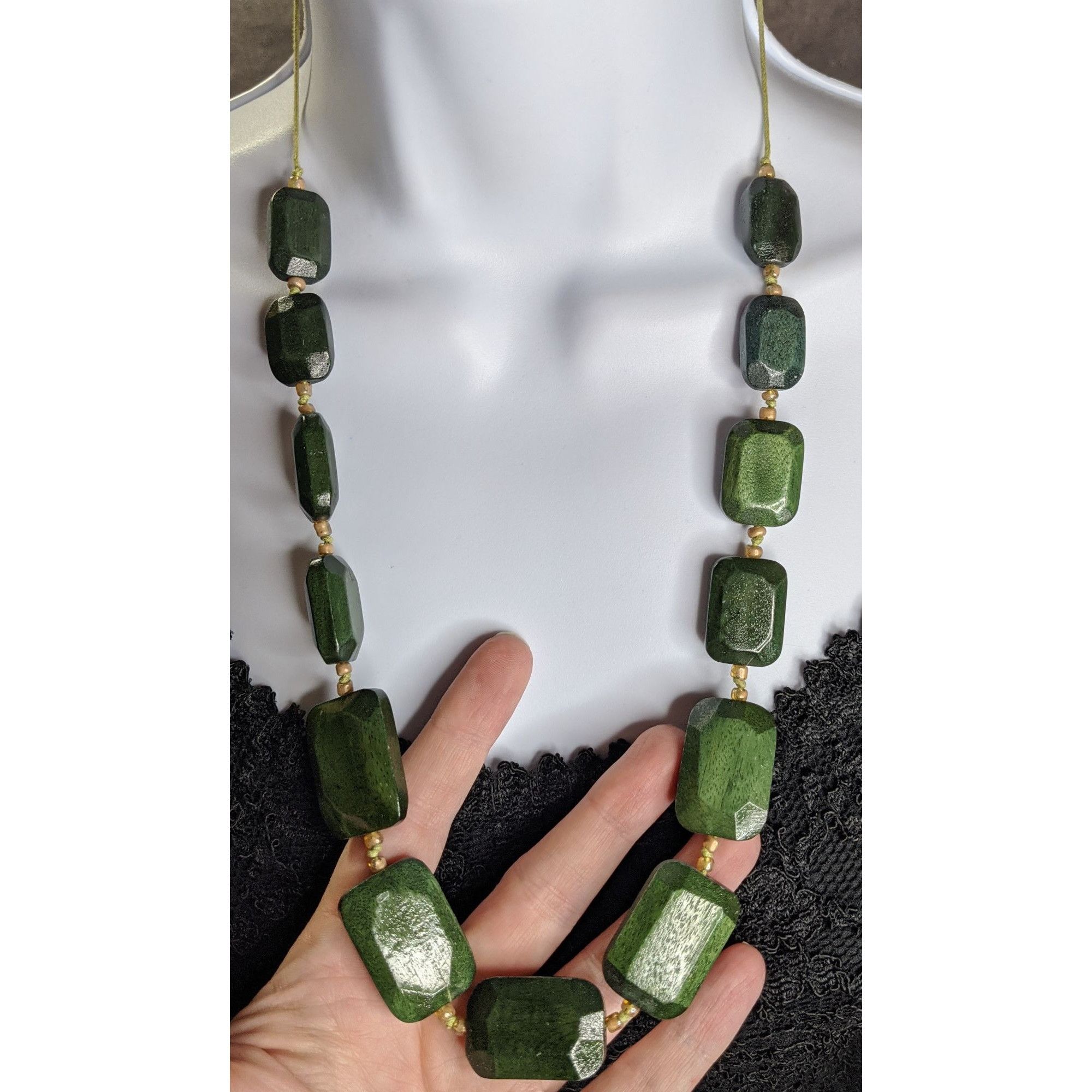 Other Cottagecore Chunky Green Wooden Beaded Necklace Size ONE SIZE - 2 Thumbnail