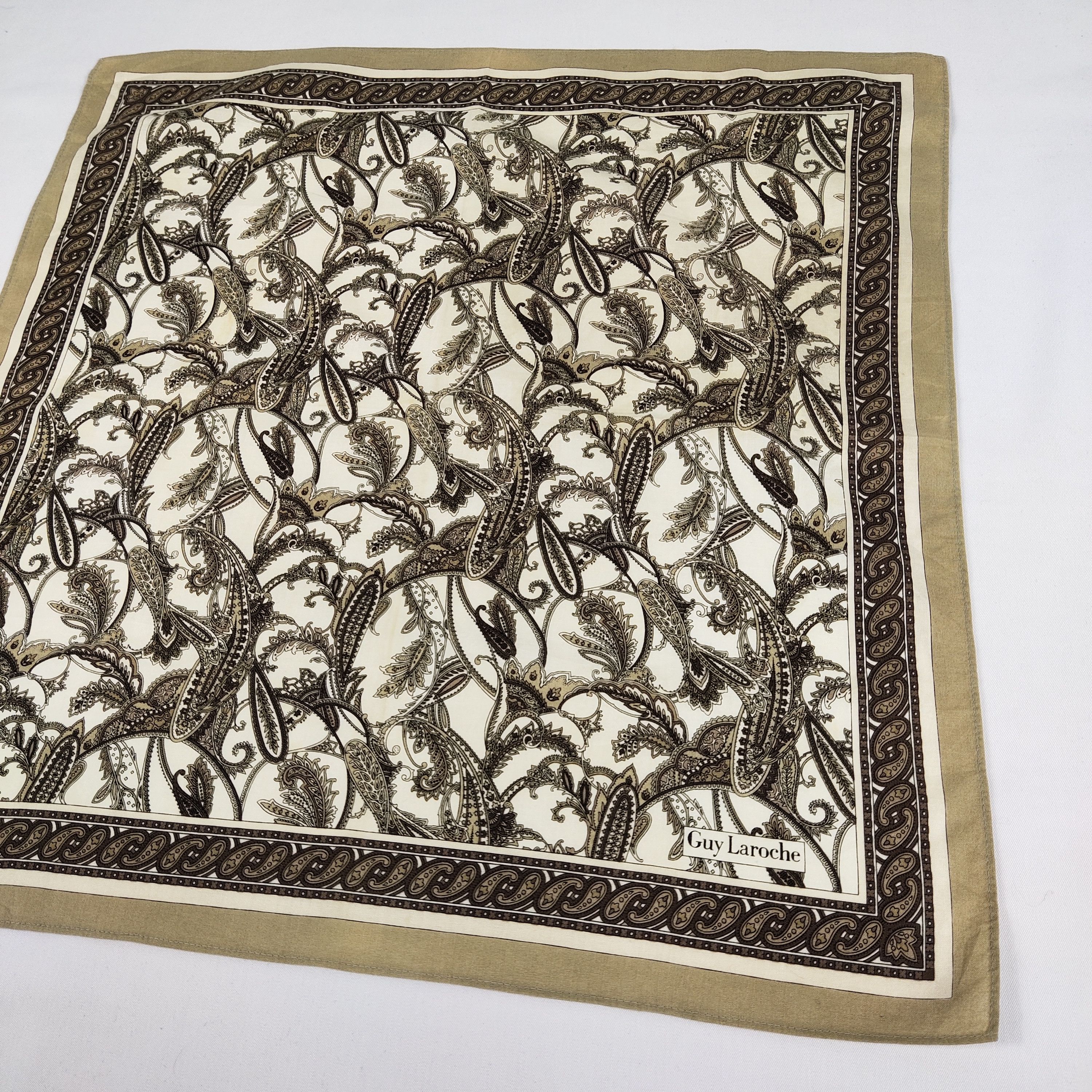 Guy Laroche × Vintage Guy Laroche Handkerchief / Neckerchief / Bandana FZ668 Size ONE SIZE - 4 Thumbnail