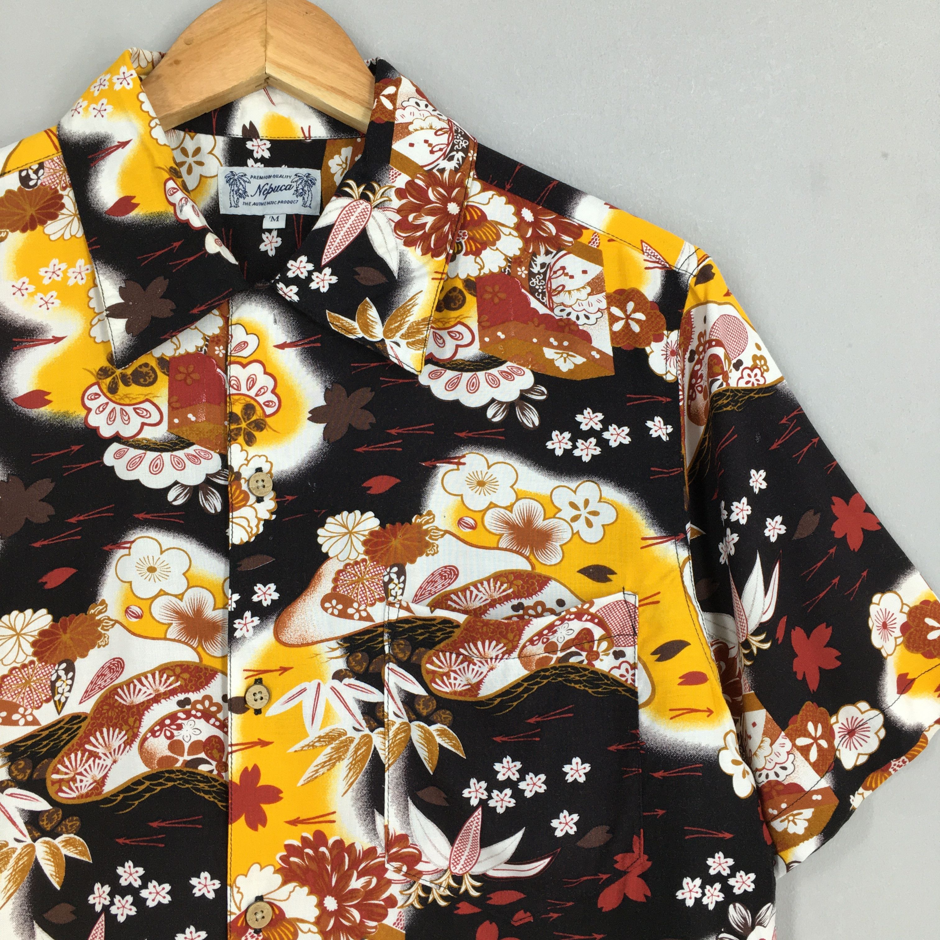Life's a Beach Vintage Nepuca Aloha Wear Rayon Floral Shirt Medium Size US M / EU 48-50 / 2 - 2 Thumbnail