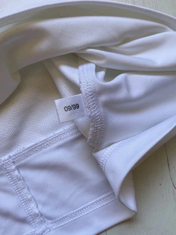 Adidas Adidas Equipment Vintage 1999 90s Sz M Thailand Deadstock Size US M / EU 48-50 / 2 - 13 Thumbnail