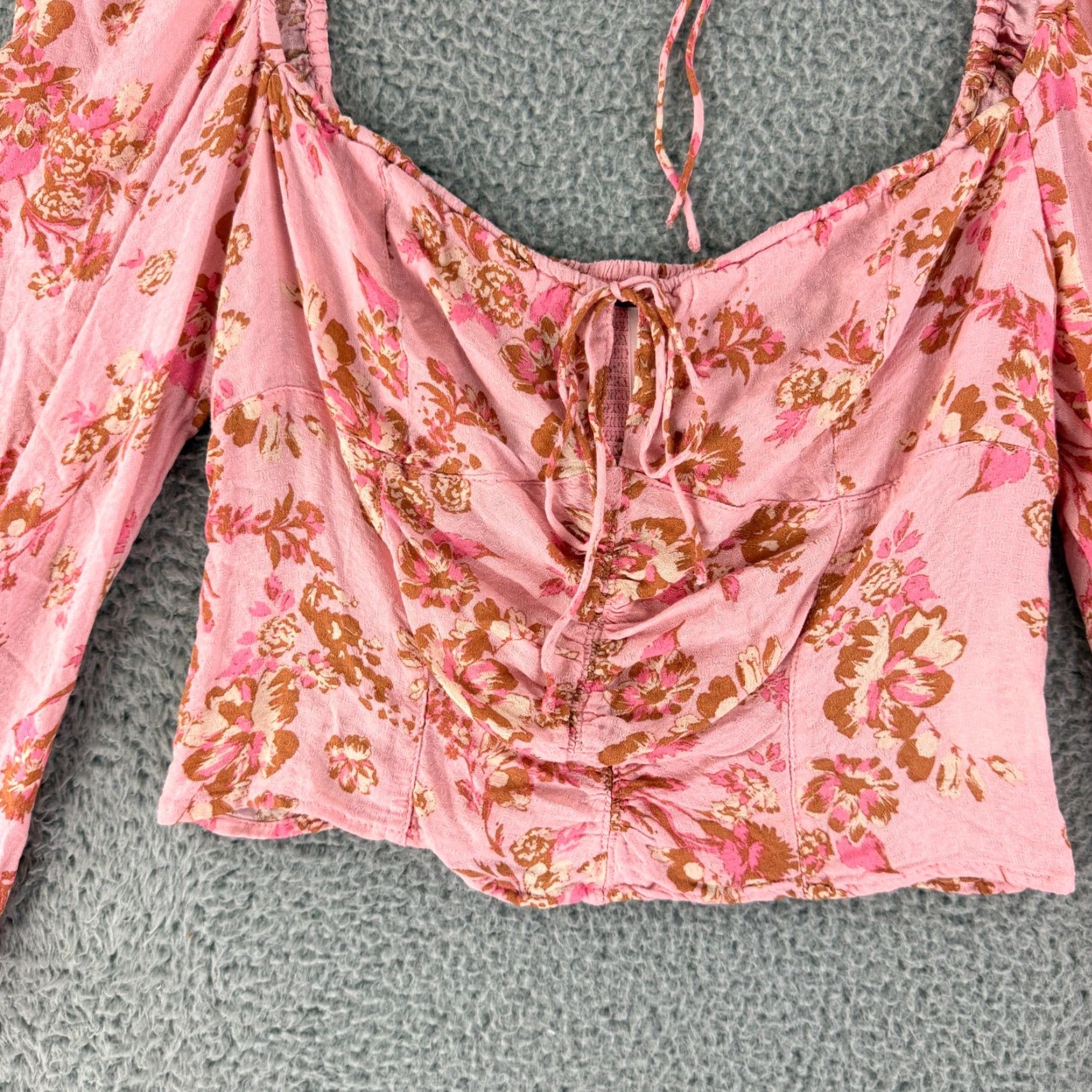 Free People Free People Hilary Top Blouse Womens M Pink Floral Long Sleeve Smocked Square Neck Size M / US 6-8 / IT 42-44 - 5 Thumbnail