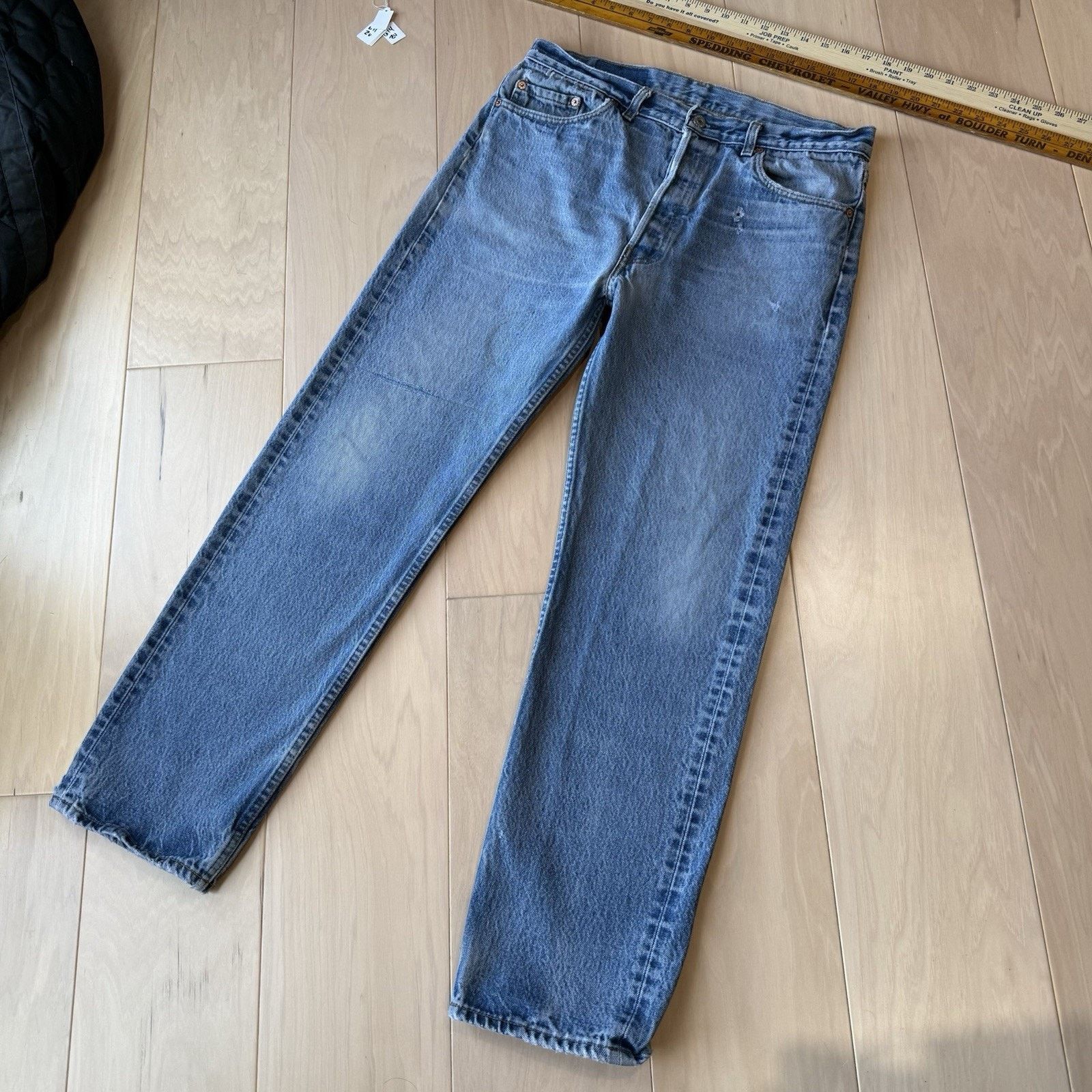 Levi's Vintage Levis 501 Jeans 33 Blue Straight 80s Denim Workwear Size US 33 - 12 Thumbnail