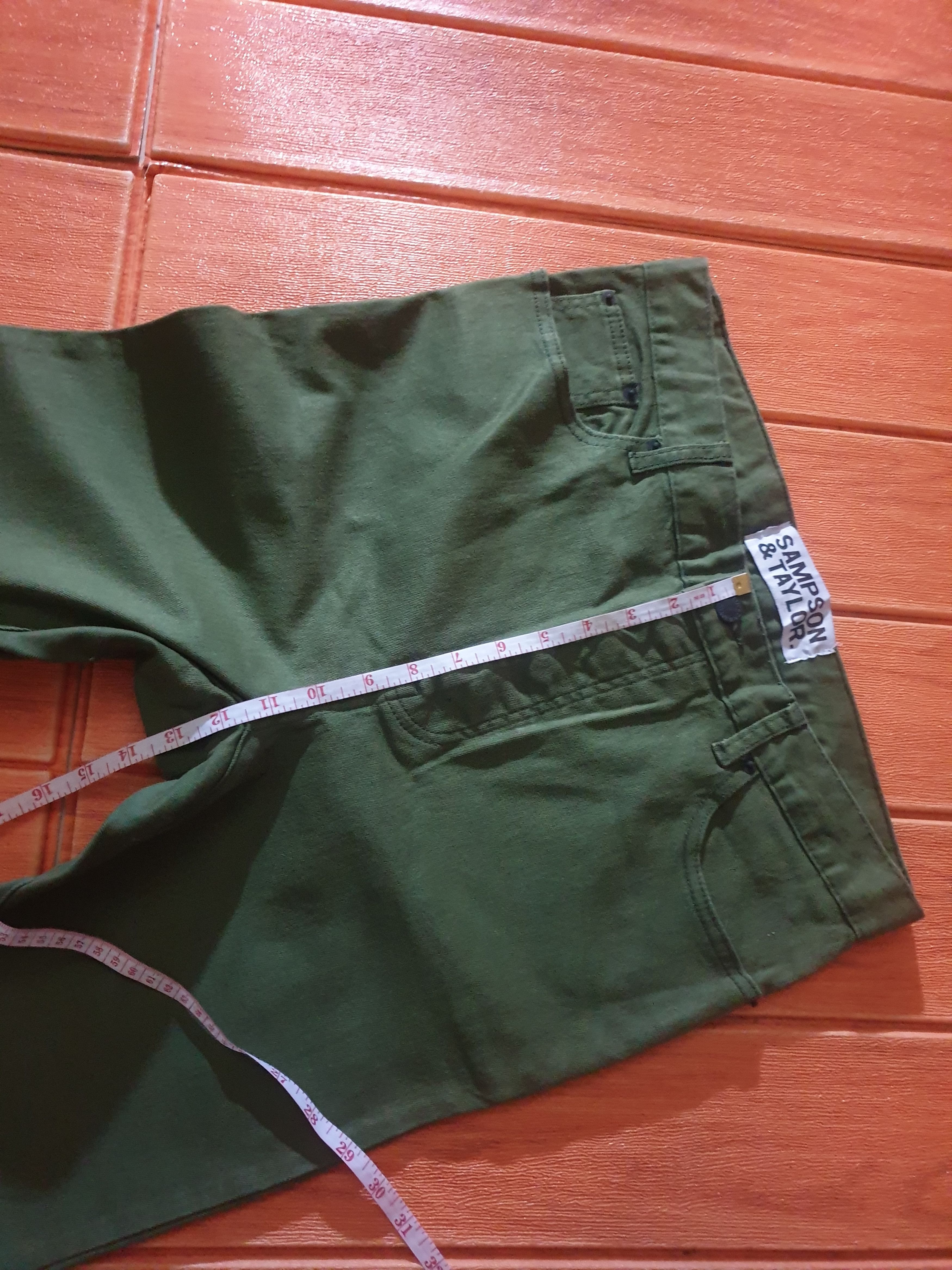 Japanese Brand Sampson & Taylor Green colour skinny pant Size US 33 - 9 Thumbnail