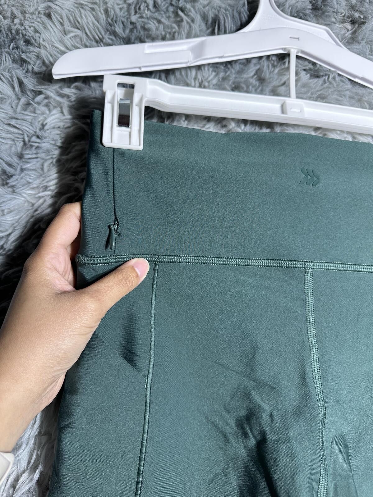 Other All in motion High Waist Green Athletic Shorts w Pockets Size 28" / US 6 / IT 42 - 1 Thumbnail
