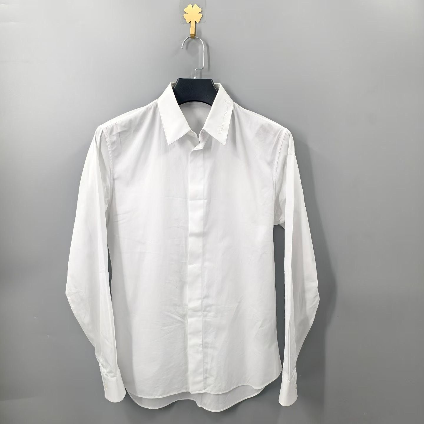 Dior Dior Retro Embroidered Shirt m Men Size US M / EU 48-50 / 2 - 1 Thumbnail