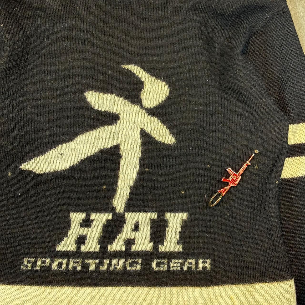 Hai Sporting Gear × Issey Miyake × Vintage 90s Hai Sporting Gear Issey Miyake Logo Knitt Swearshirt Size US M / EU 48-50 / 2 - 6 Thumbnail