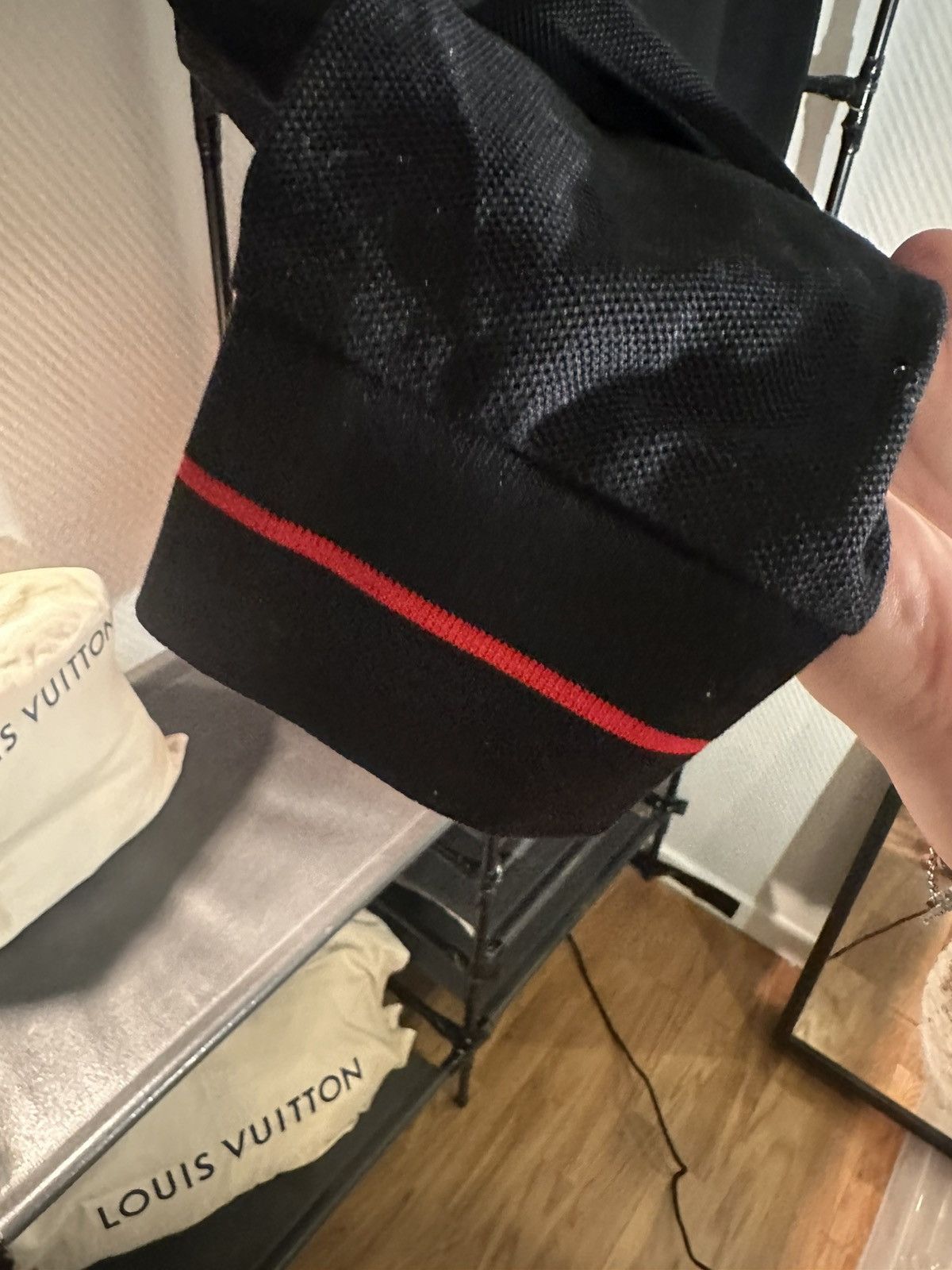 Burberry Burberry London England Logo Long Sleeve Polo Black/Red M Size US M / EU 48-50 / 2 - 5 Thumbnail