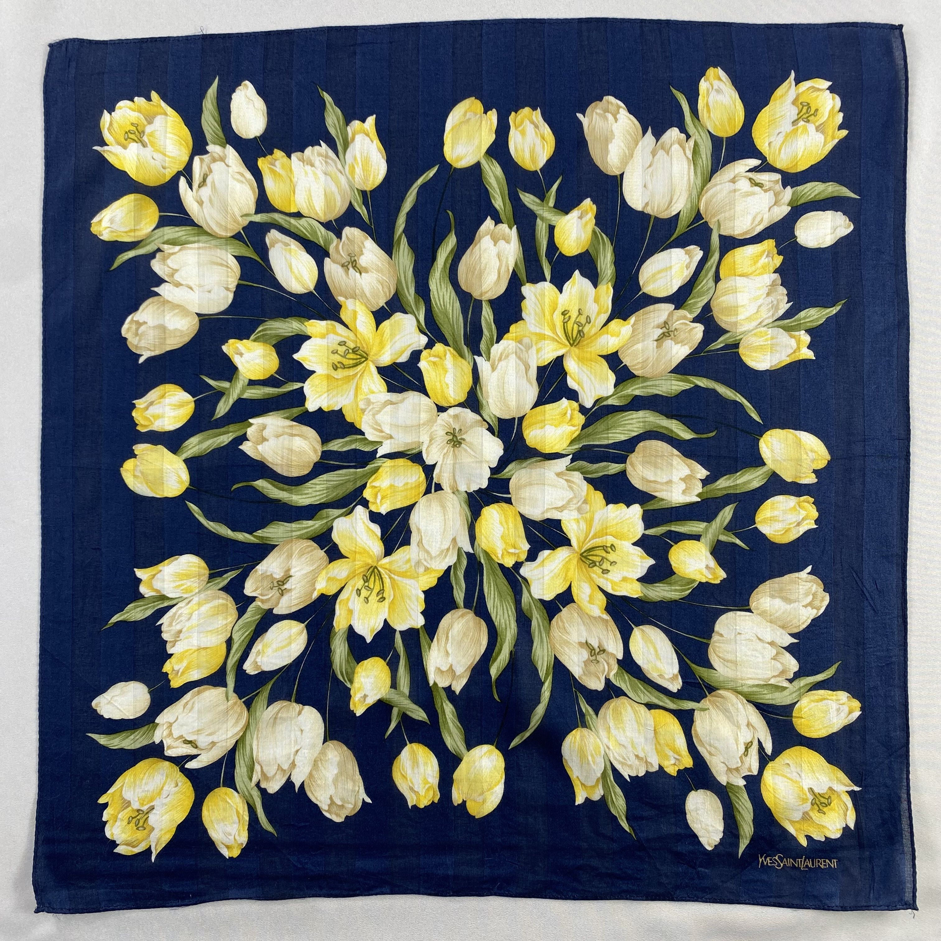 Vintage Yves Saint Laurent Bandana/ Handkerchief / Neckerchief-P1701 Size ONE SIZE - 1 Thumbnail