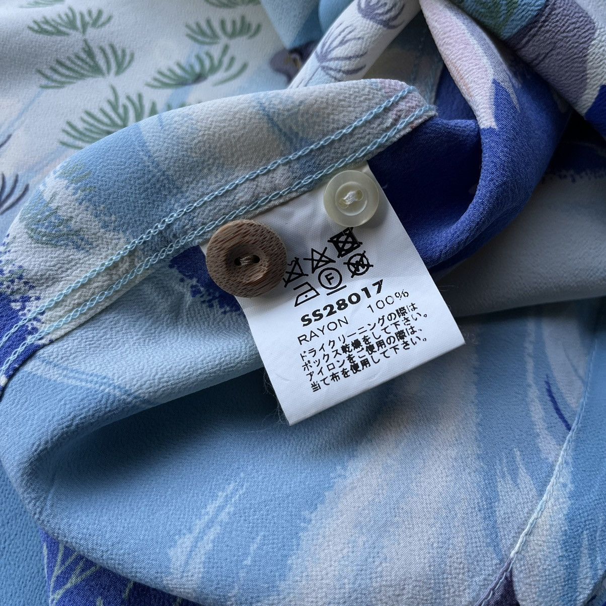 Sun Surf × Toyo Enterprises Sun surf rayon crepe gold fish koi by toyo enterprise Size US M / EU 48-50 / 2 - 6 Thumbnail