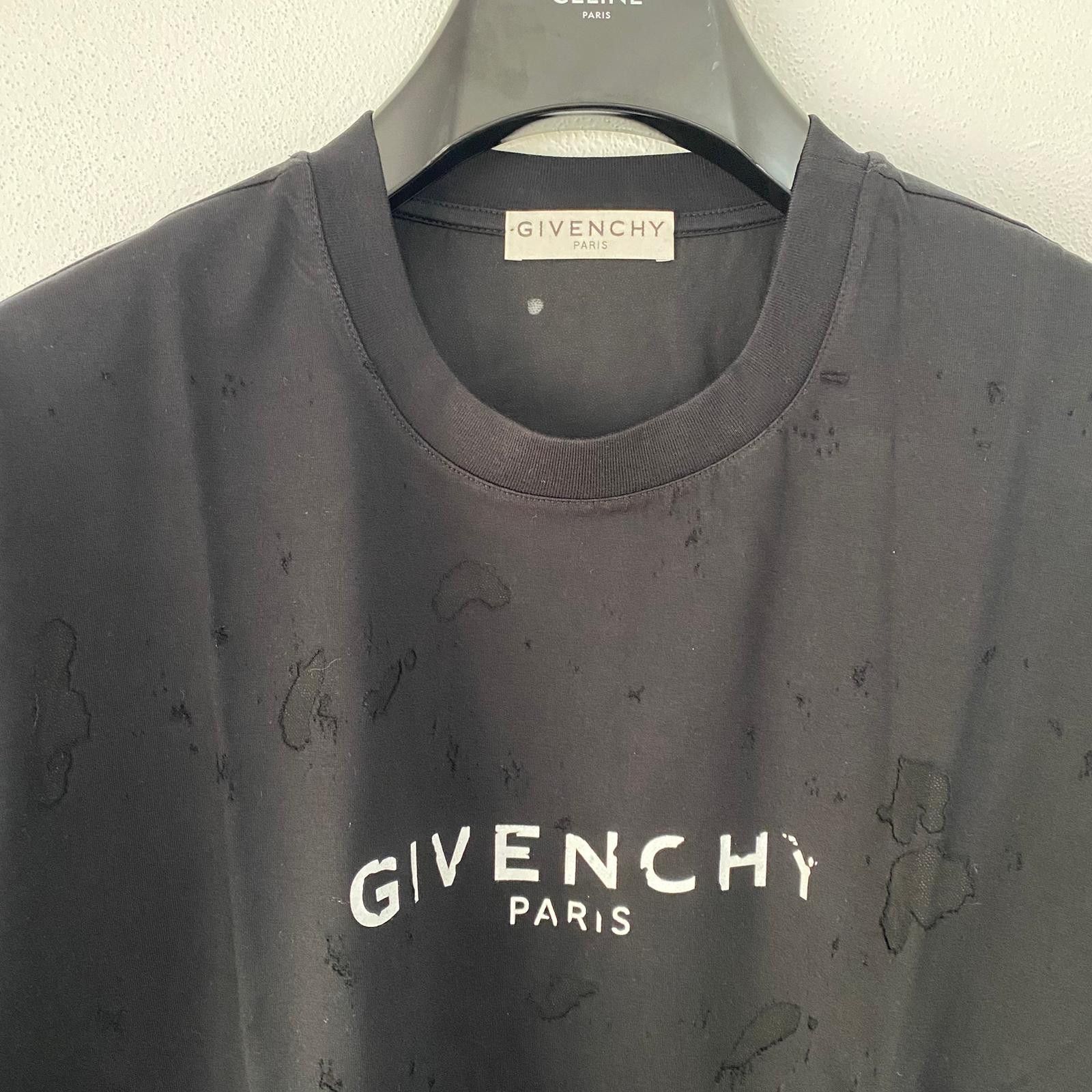 Givenchy Black Destroyed Blurred Logo Oversized T-Shirt Size US XL / EU 56 / 4 - 3 Thumbnail