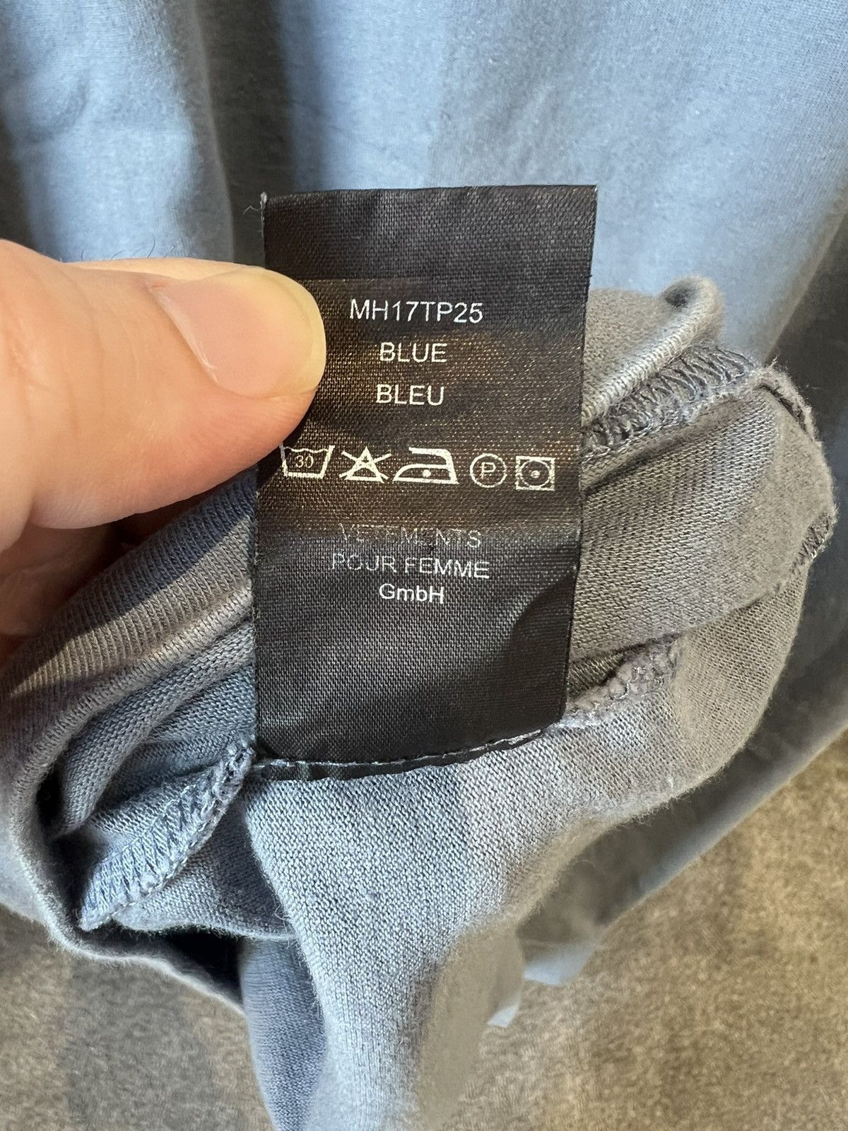 Vetements 1/1? SAMPLE BLUE UNIDAD HOMBRES T SHIRT Size US M / EU 48-50 / 2 - 5 Thumbnail
