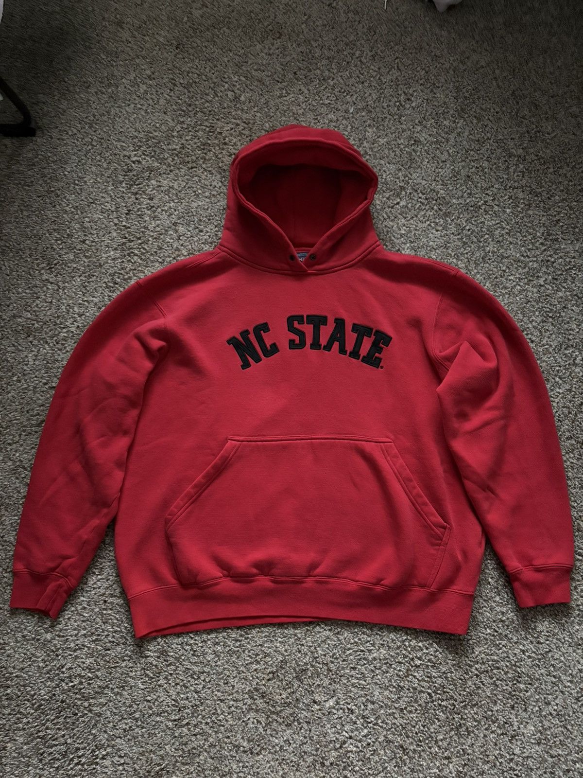 Champs Sport Vintage Champs Sport NC State hoodie Size US L / EU 52-54 / 3 - 1 Thumbnail