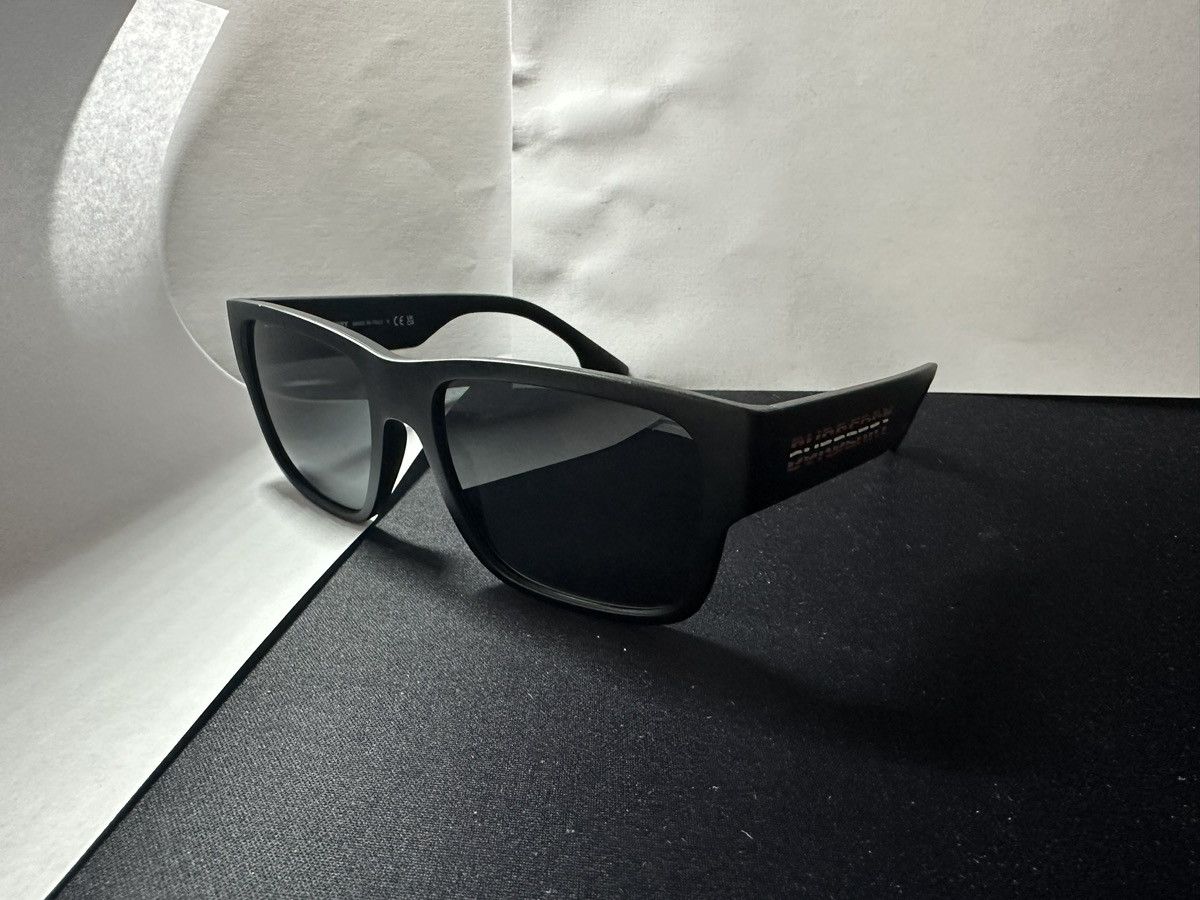 Burberry Burberry Sunglasses B 4358 3484/87 Size ONE SIZE - 1 Thumbnail