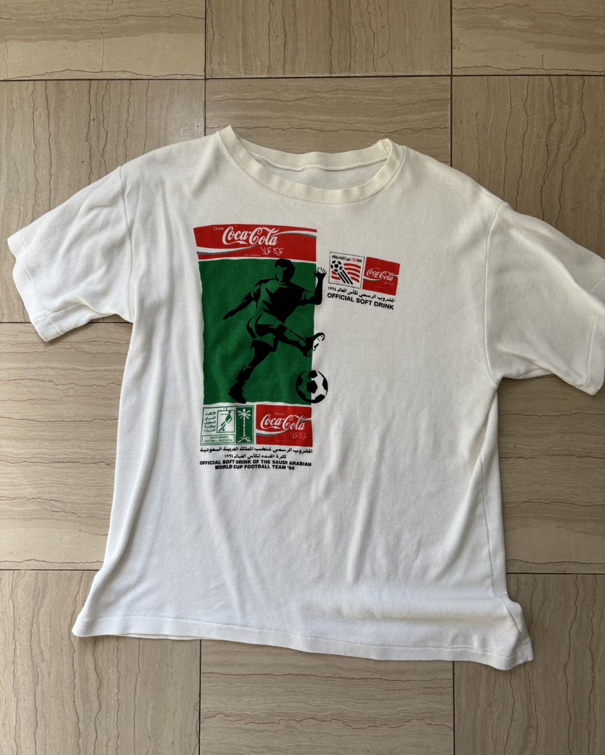Coca Cola × Vintage 1994 SAUDI ARABIA X COCA-COLA VINTAGE T-SHIRT Size US S / EU 44-46 / 1 - 1 Thumbnail