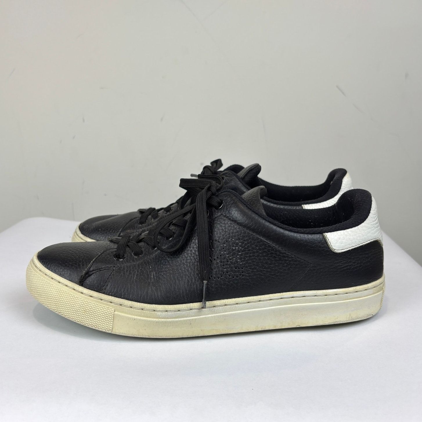 G/Fore G4 Disruptor Onyx Golf Sneakers Shoes Men's 11.5