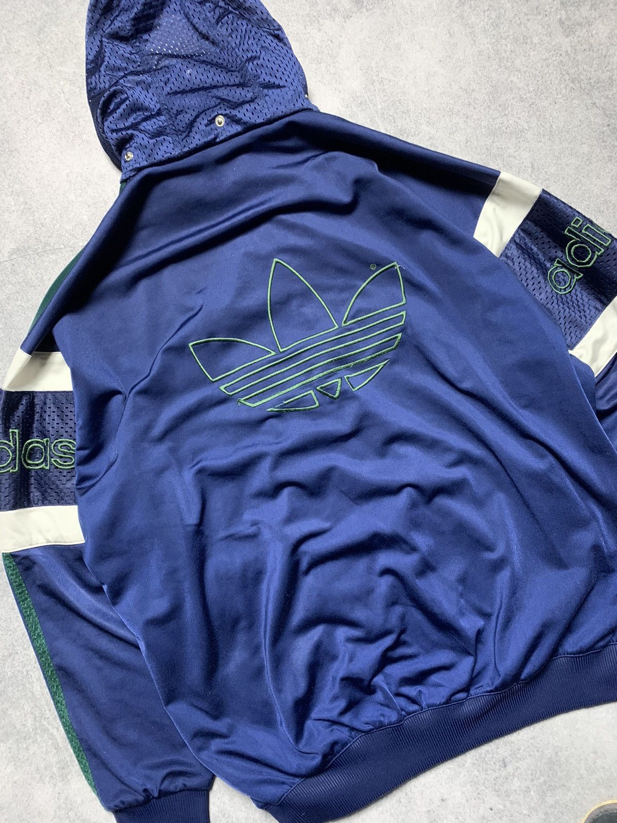 Vintage Vintage Adidas Tracksuit Zip sweatshirt jacket Size US XL / EU 56 / 4 - 8 Thumbnail
