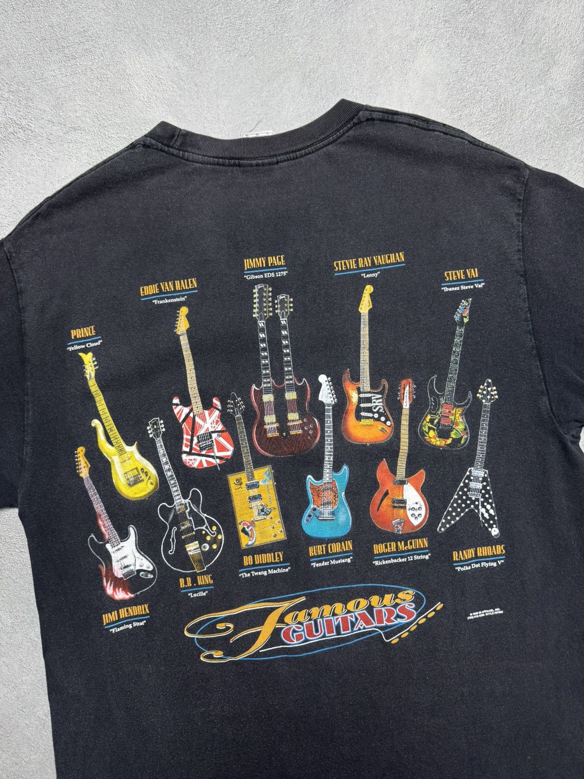 Vintage 1999 Famous Guitars Cotton T-Shirt Big Logo Tennessee River Size US L / EU 52-54 / 3 - 9 Thumbnail