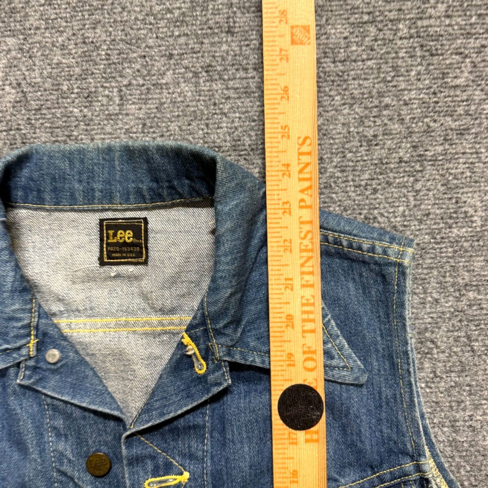 Lee VINTAGE Lee Denim Sanforized Jean Sleeveless Jacket Womens S Destressed Union Made Shirt/Middle? Size 32" / US 10 / IT 46 - 6 Thumbnail