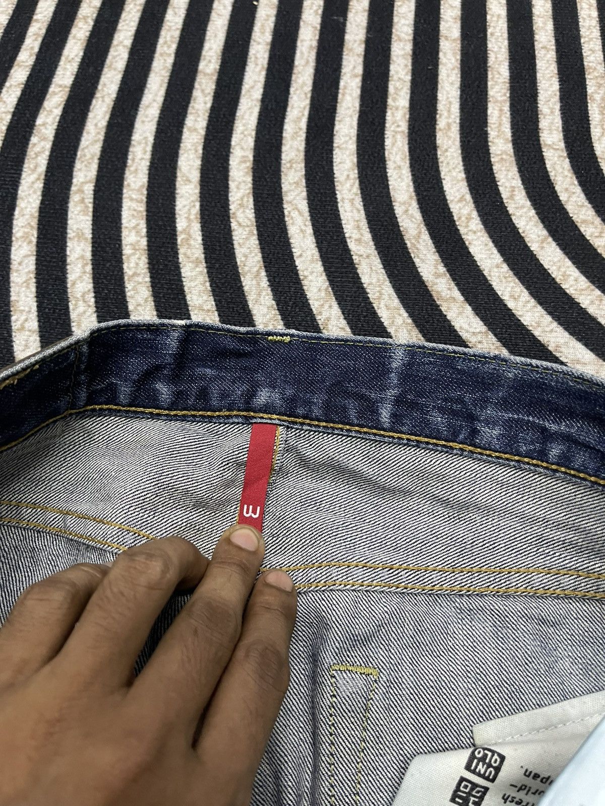 Uniqlo 2000s UNIQLO S002 WASHABLE DENIM JEANS RARE DESIGN Size US 32 / EU 48 - 8 Thumbnail