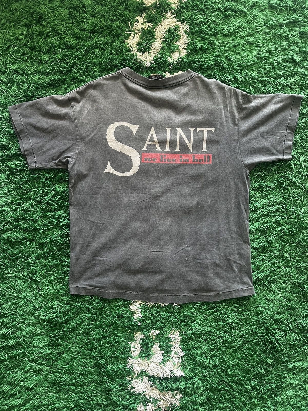 Saint Michael Saint Michael’s SAINT LIVE IN HELL T Shirt Size US L / EU 52-54 / 3 - 6 Thumbnail