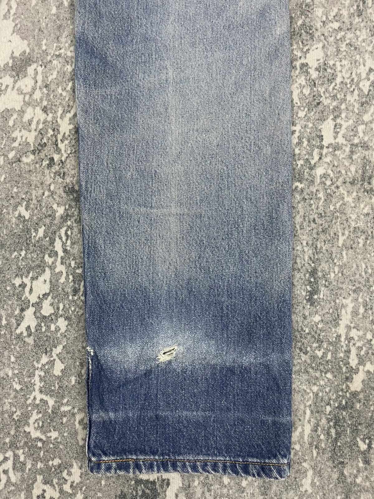 Levi's Vintage 90s Levi’s 613 Orange Tab Distressed Denim Size US 29 - 16 Thumbnail