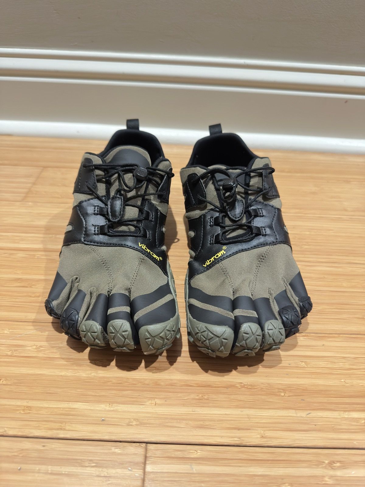 Vibram Vibram FiveFingers V-Trail 2.0 Trail Shoes US 10.5-11 Size US 10.5 / EU 43-44 - 2 Thumbnail
