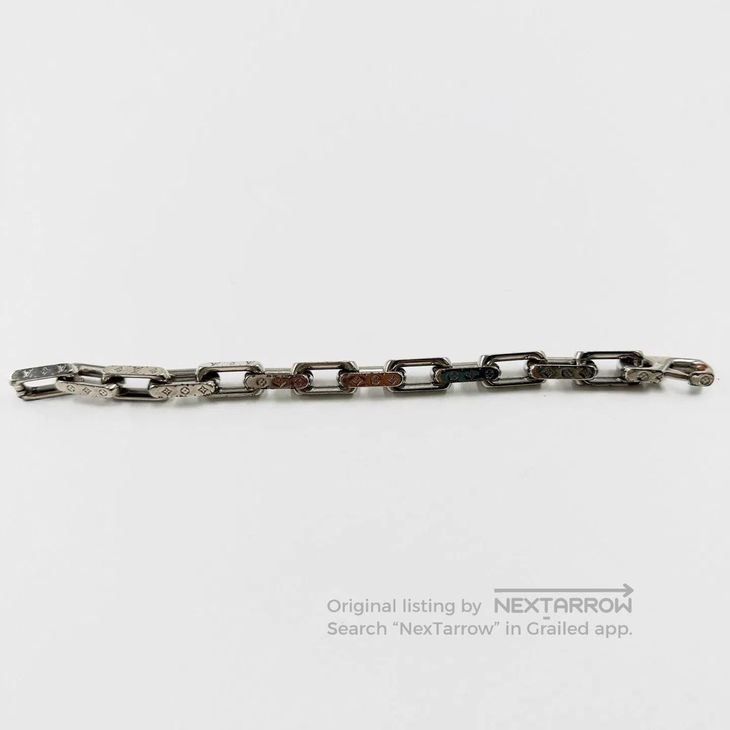 Louis Vuitton Louis Vuitton Silver Cuban Bamboo Logo Bracelet. Size ONE SIZE - 4 Thumbnail