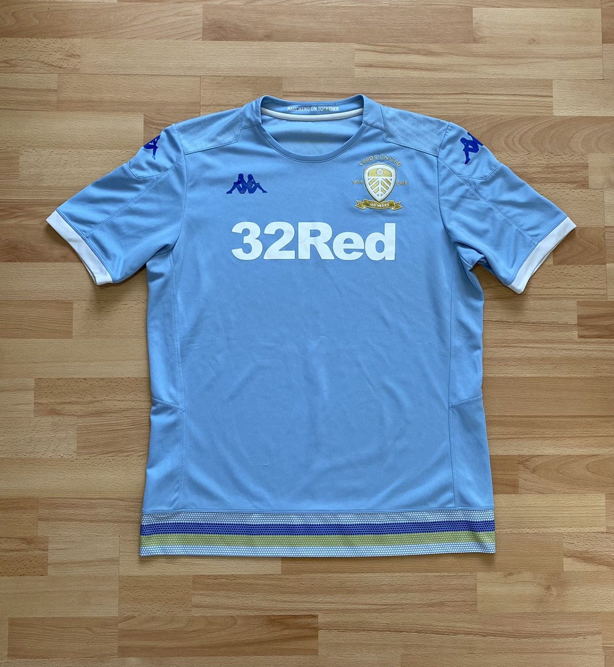 Kappa Leeds United Centenary 2019/20 Third Kappa Shirt men XL-L Size US XL / EU 56 / 4 - 1 Thumbnail