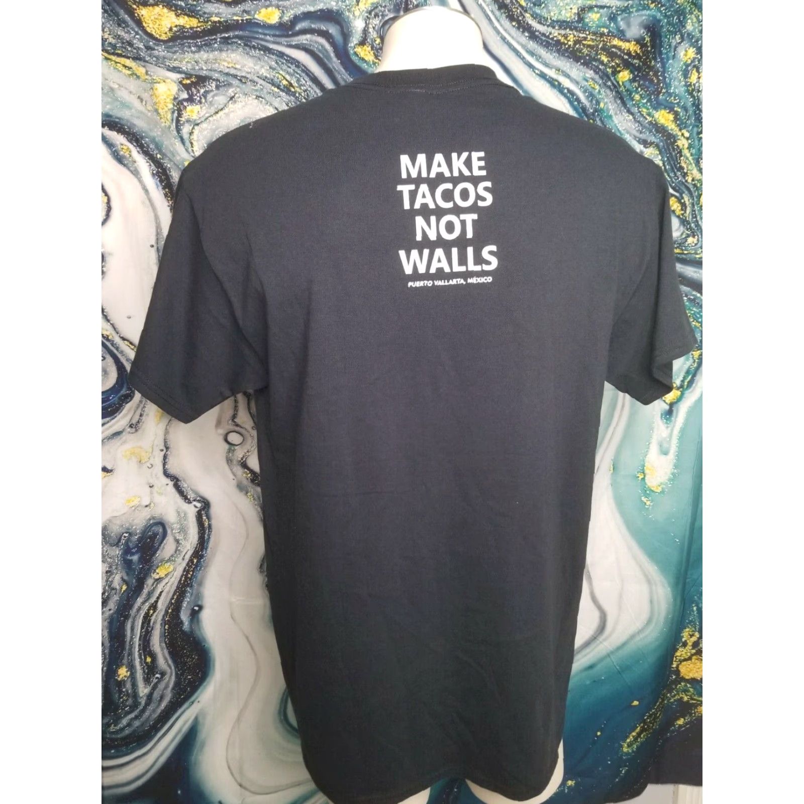 Gildan Tacos Not Walls T Shirt Mens L Mexico Puerto Vallarta Travel Souvenir Size US L / EU 52-54 / 3 - 2 Thumbnail