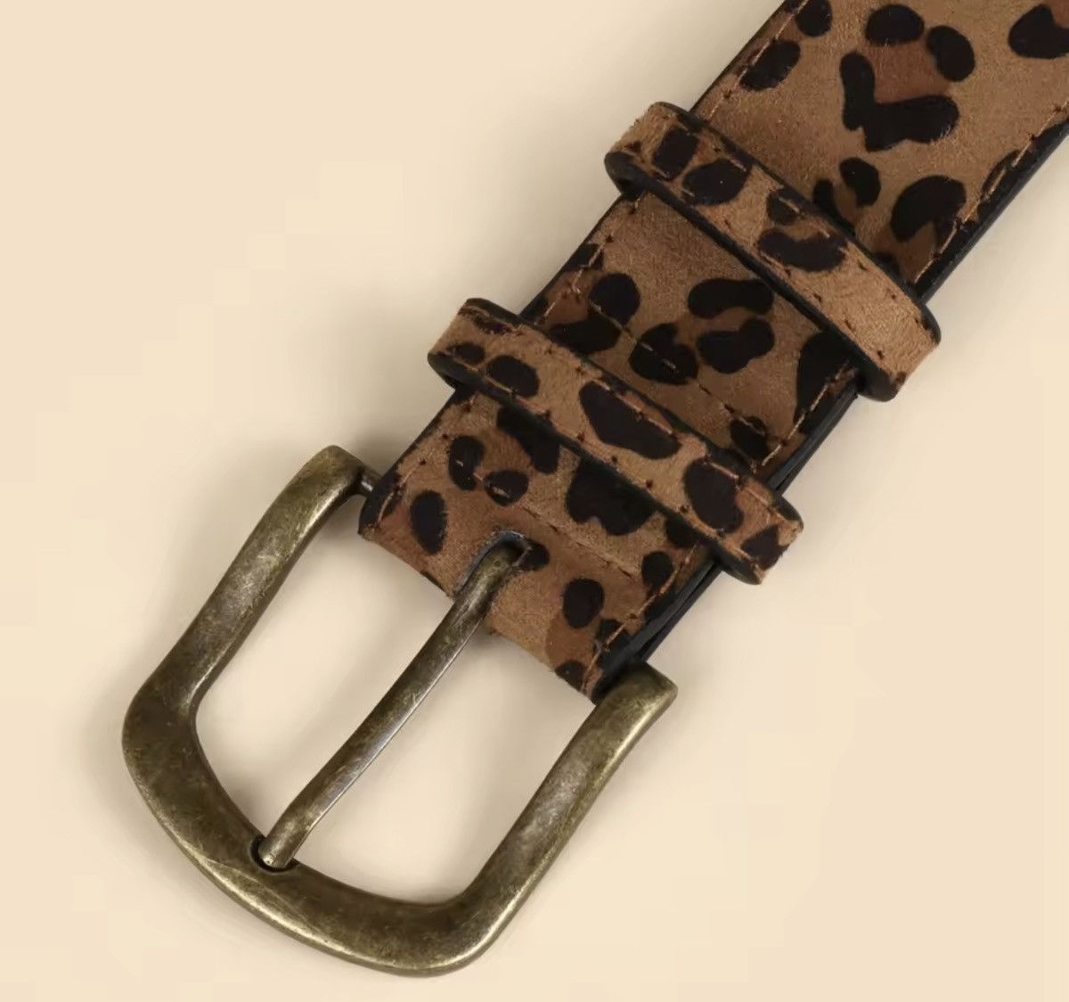 Japanese Brand 2000s leopard cheetah print belt Size 32 - 7 Thumbnail