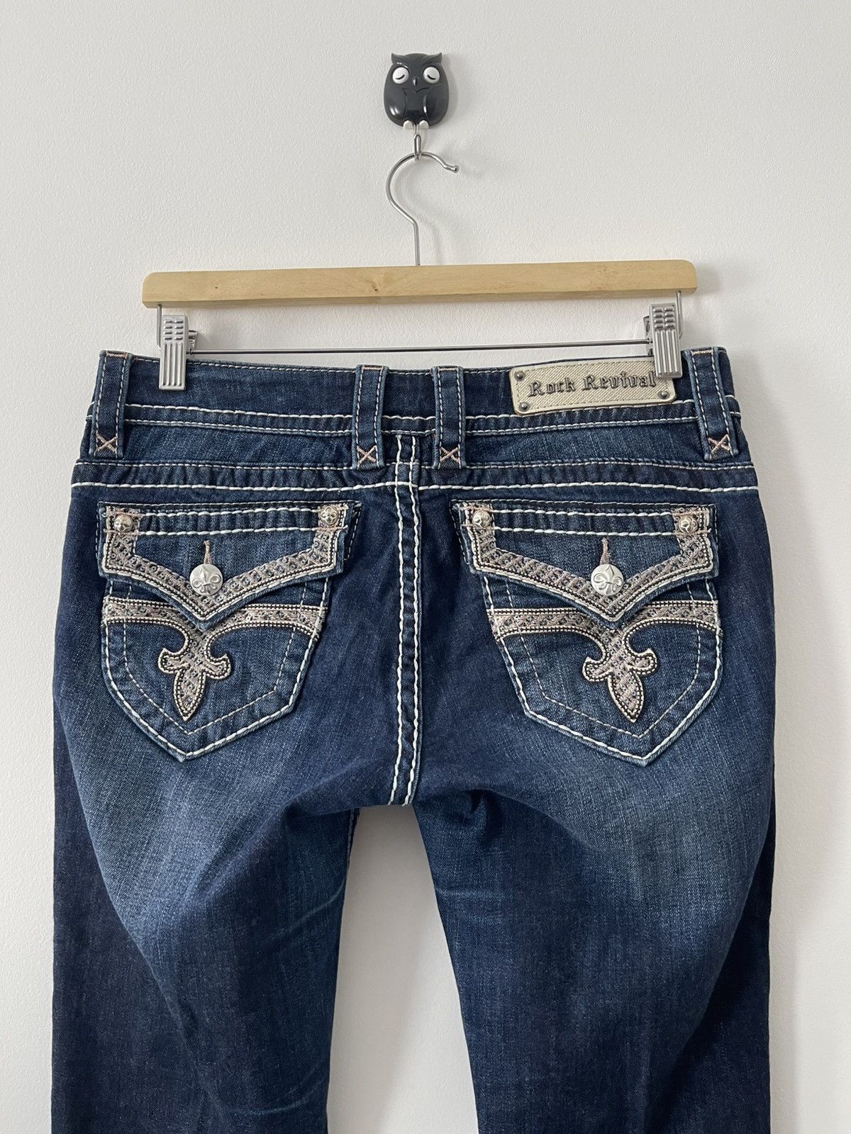 Rock Revival Rare ROCK REVIVAL Skinny Embellished Flap Pockets Size US 29 - 2 Thumbnail