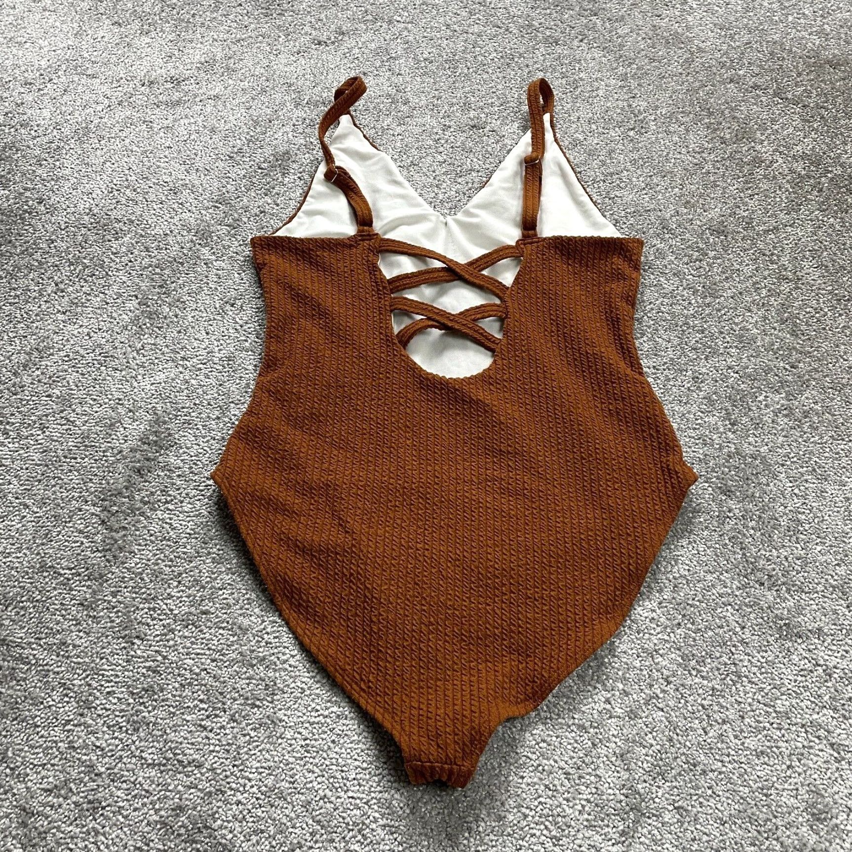 Vintage Unbranded One Piece Bathing Suit Women L Spaghetti Strap Brown Beach Swimwear Pool Bathing Suit Bikini Bottom Top Solid Vintage No Size L / US 10 / IT 46 - 2 Thumbnail