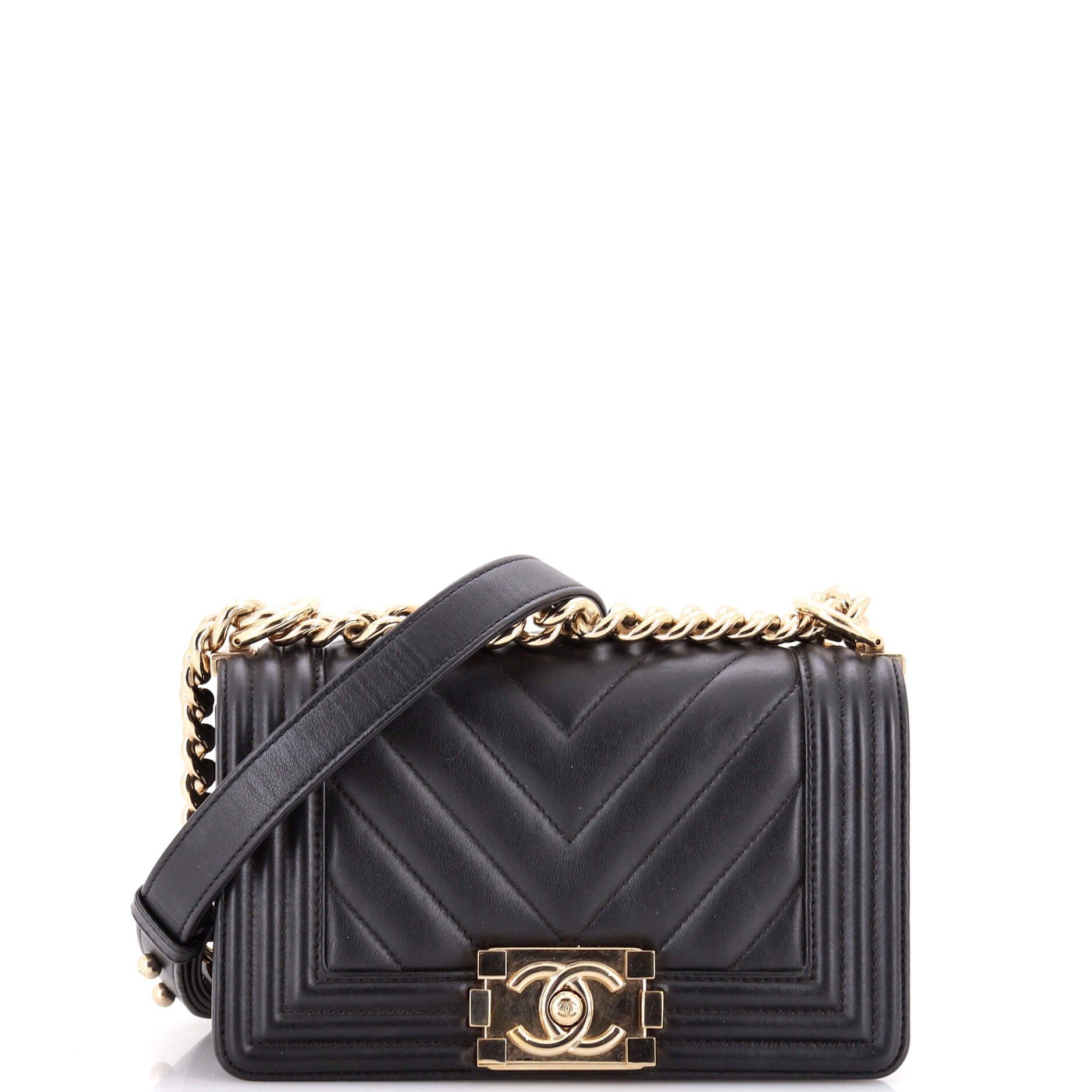 Chanel Boy Flap Bag Size ONE SIZE - 1 Thumbnail