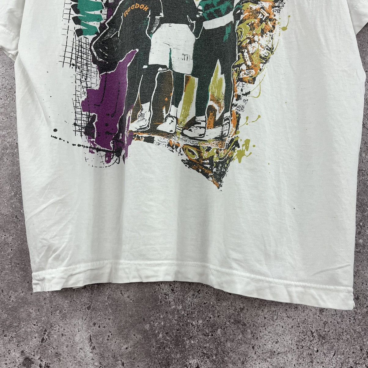 Reebok Vintage Reebok Tee Play Y2K Big Logo White Size XL Size US XL / EU 56 / 4 - 7 Thumbnail