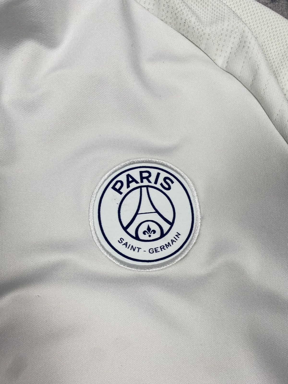 Nike Nike Paris Saint-Germain 2019-20 Vaporknit 1/4 Zip Drill Top Size US L / EU 52-54 / 3 - 7 Thumbnail