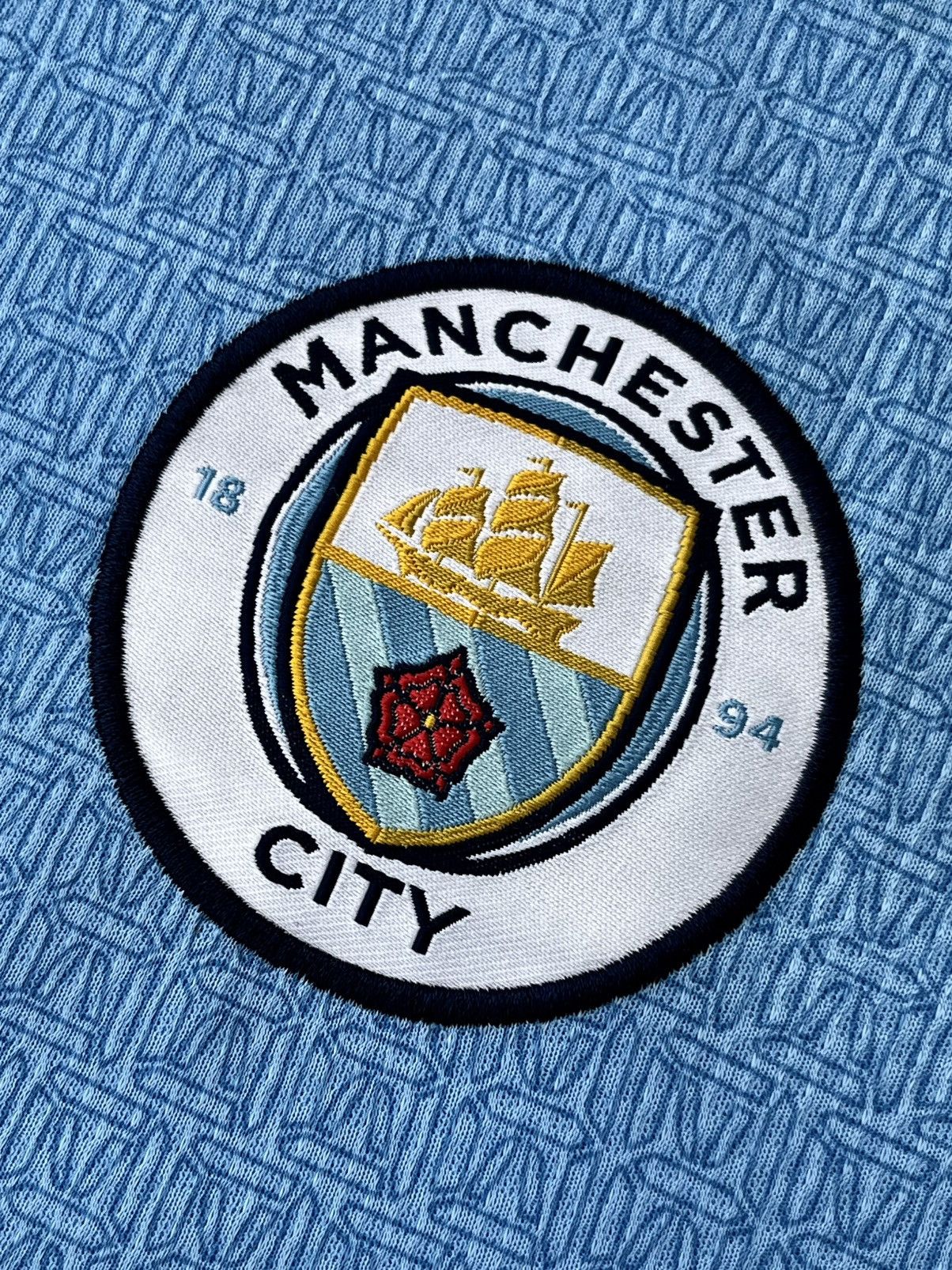 Puma Puma Manchester City Soccer Jersey Blokecore England Y2K 90s Size US L / EU 52-54 / 3 - 5 Thumbnail