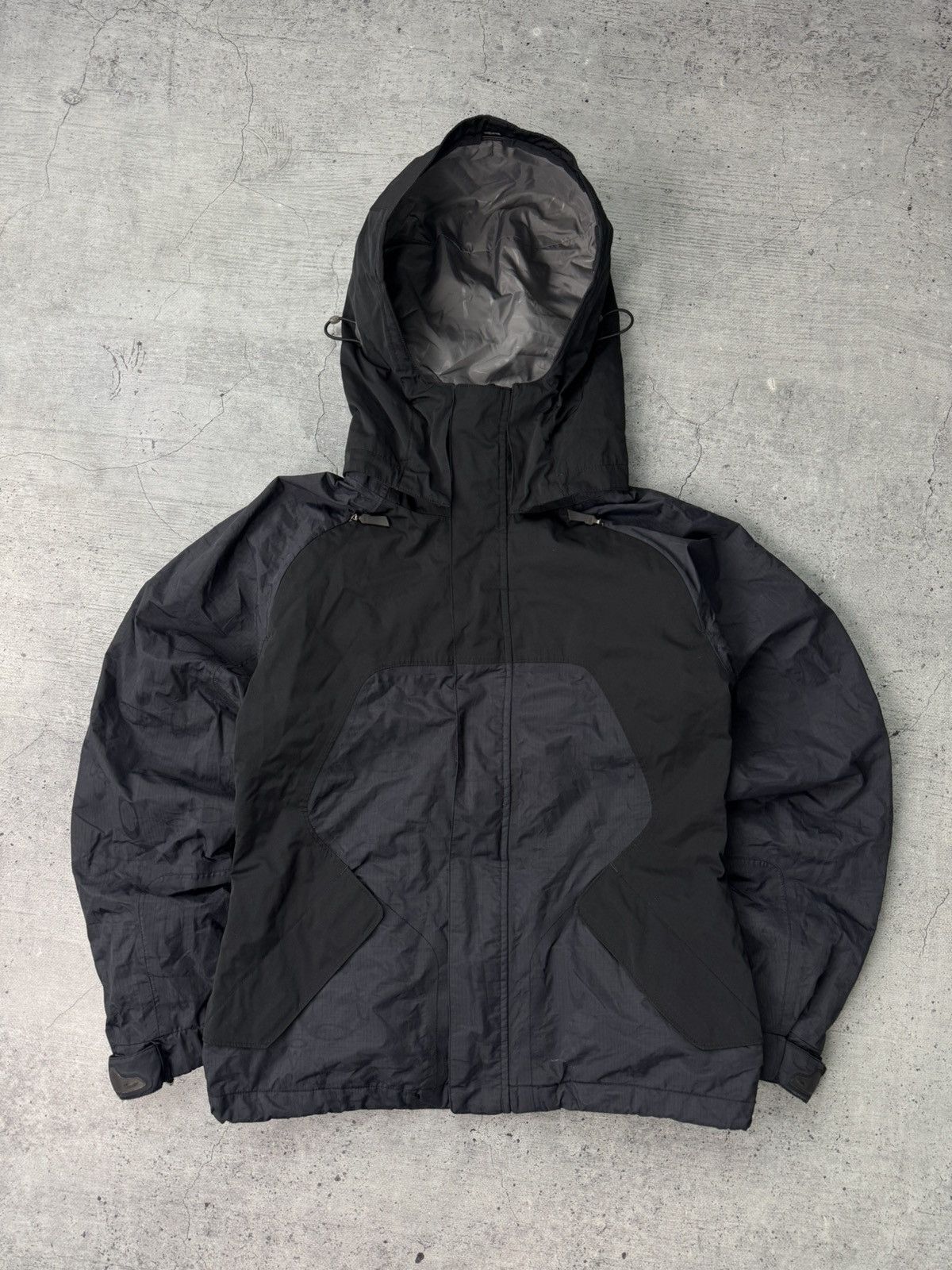 Oakley Vintage 90’s Oakley Y2K Ski Gorpcore Monogram Jacket Size S / US 4 / IT 40 - 1 Thumbnail